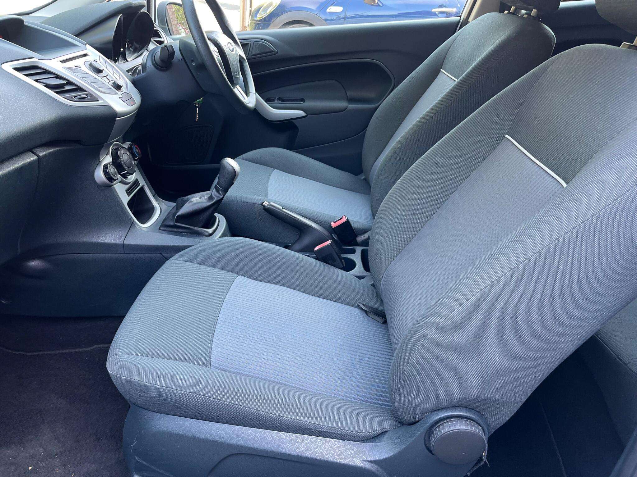 2012 FORD FIESTA 2012 FORD FIESTA