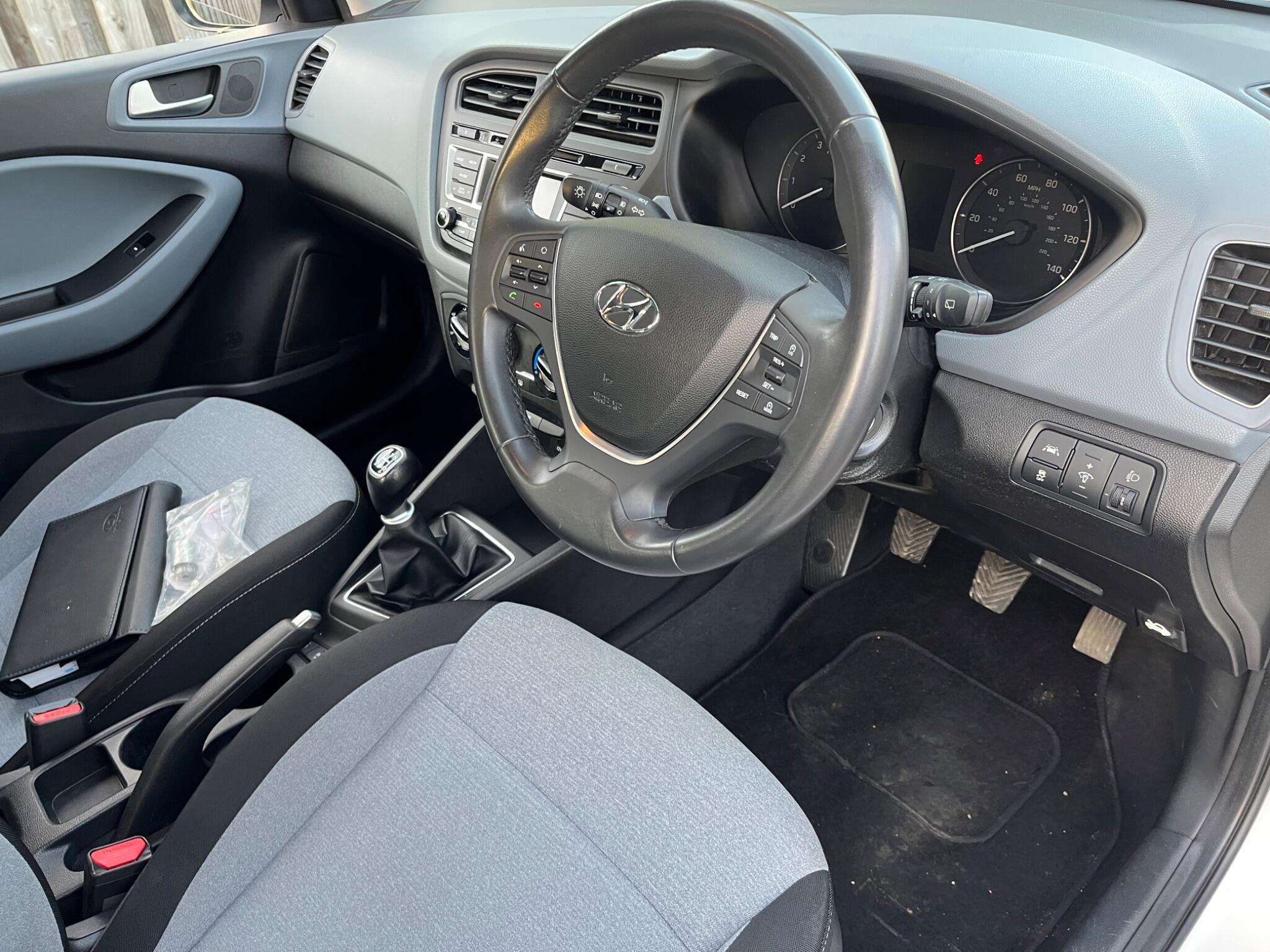 2016 HYUNDAI I20 2016 HYUNDAI I20