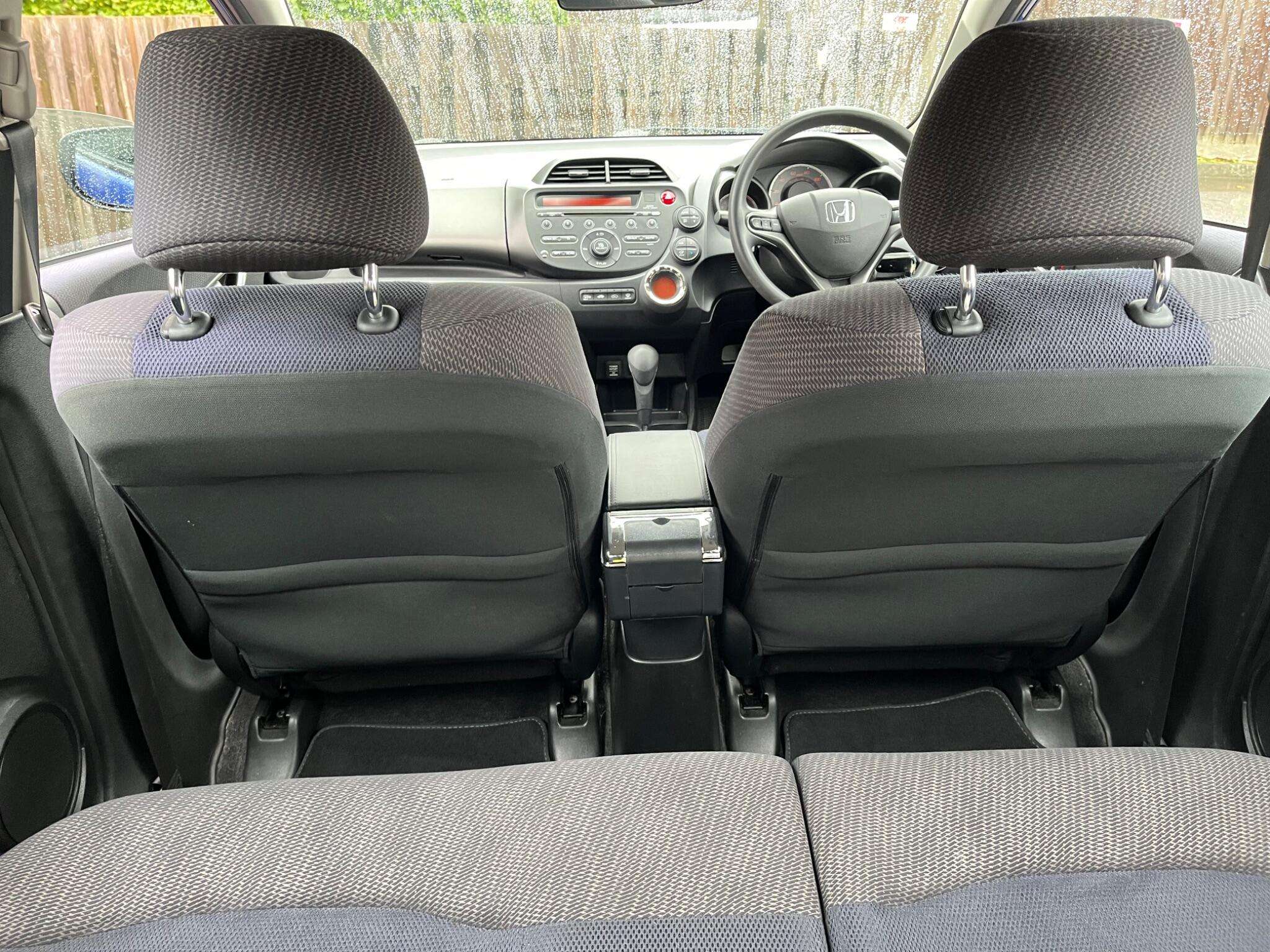 2011 HONDA JAZZ 2011 HONDA JAZZ