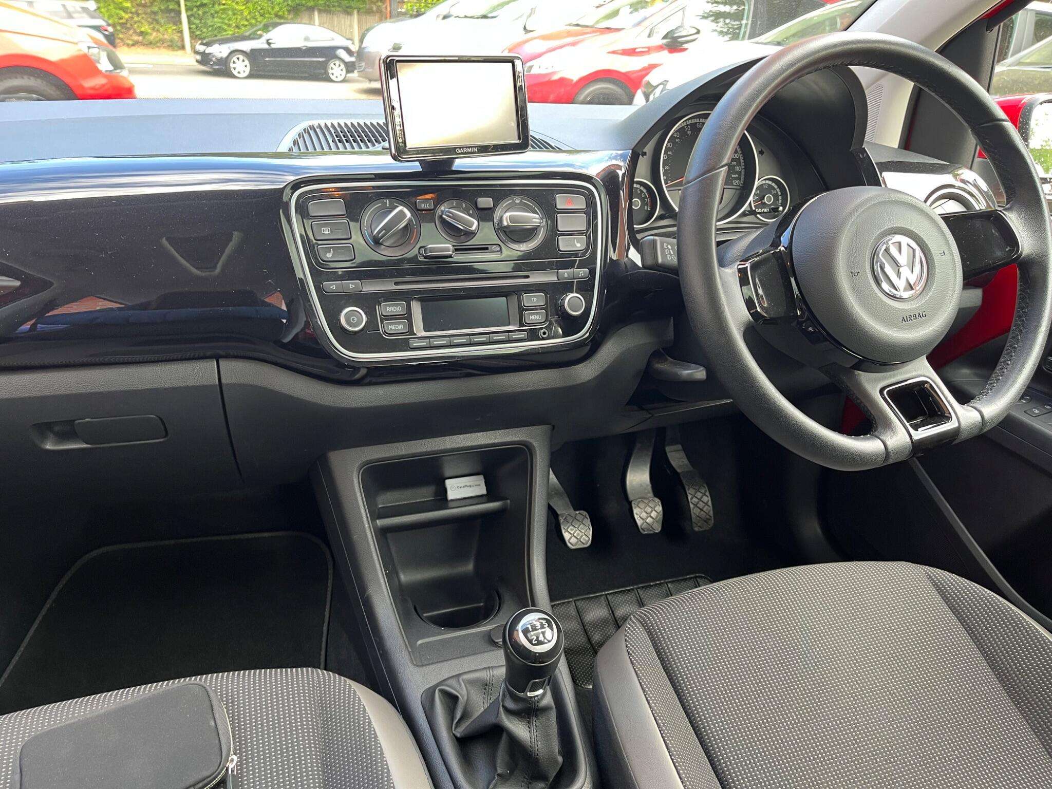 2013 VOLKSWAGEN UP! 2013 VOLKSWAGEN UP!