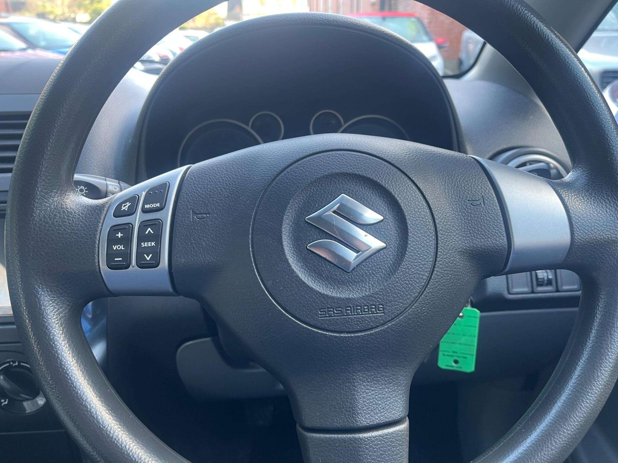 2014 SUZUKI SX4 2014 SUZUKI SX4