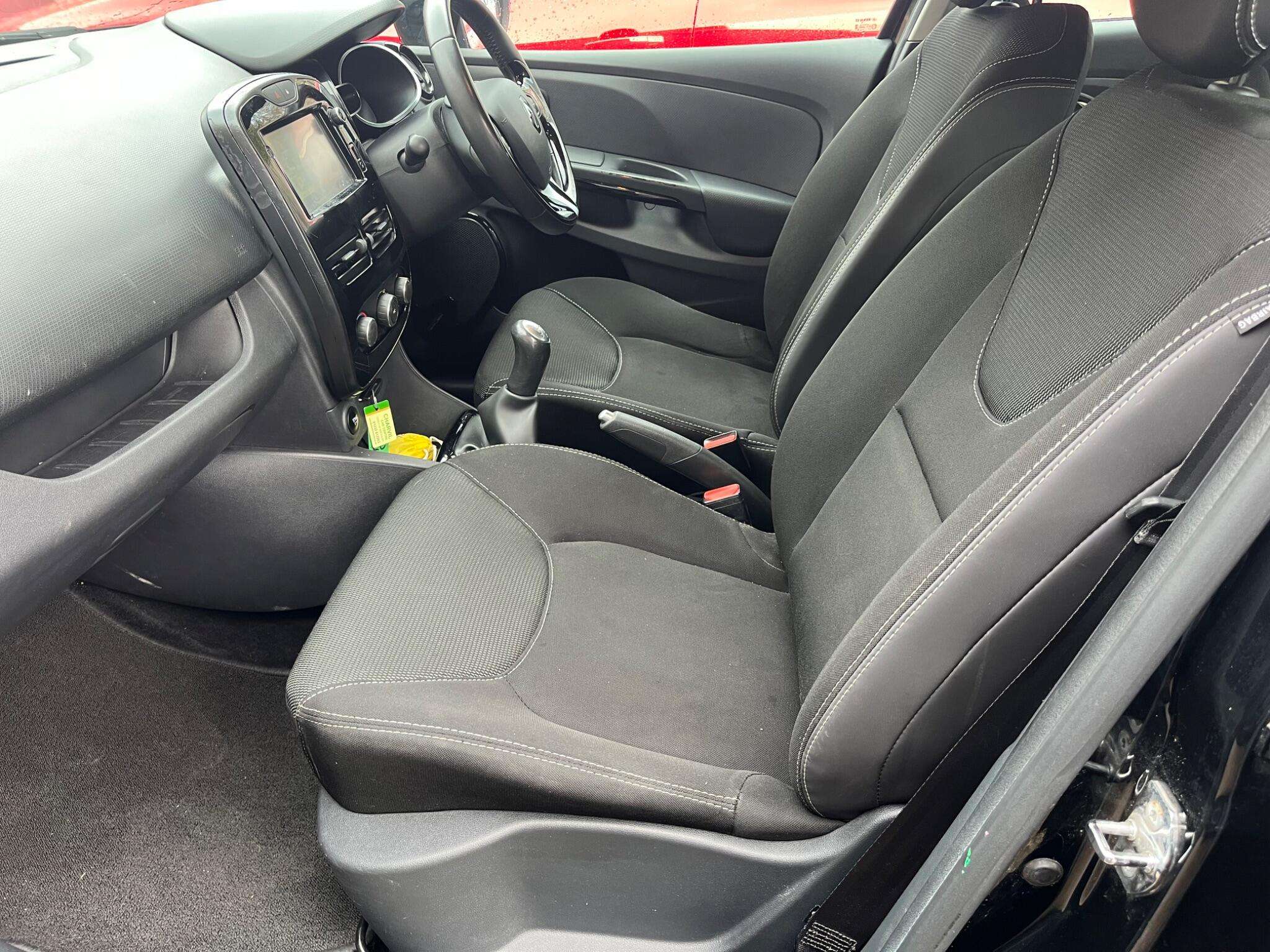 2016 RENAULT CLIO 2016 RENAULT CLIO