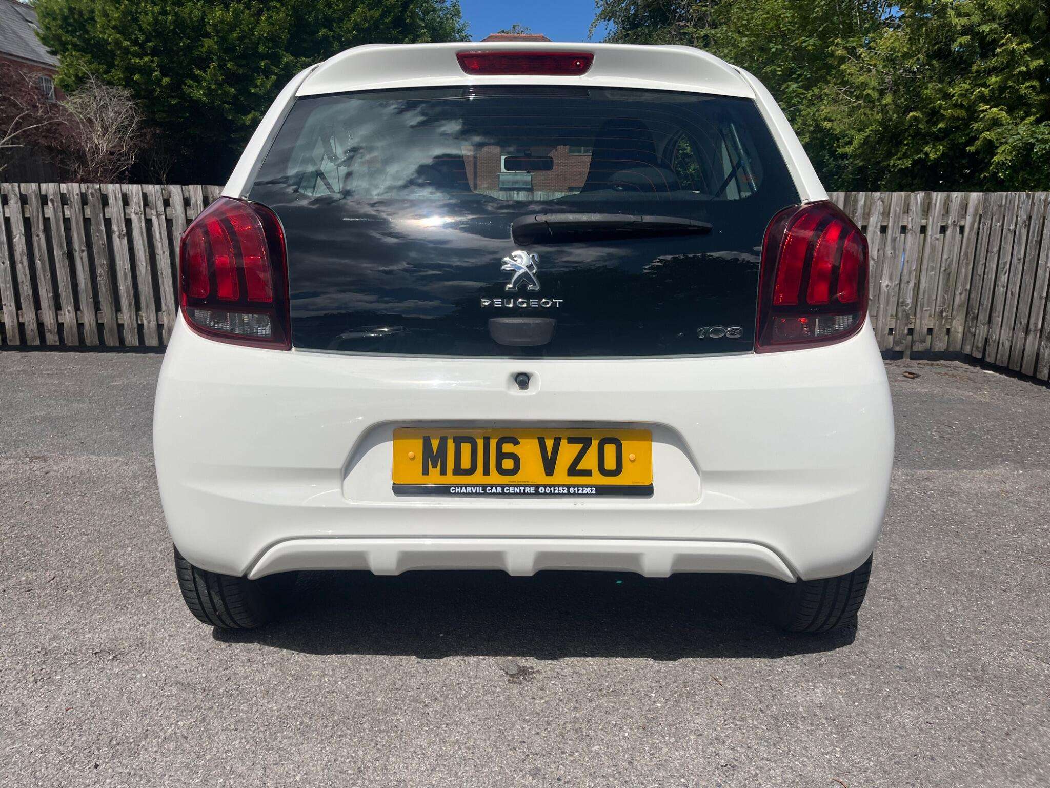2016 PEUGEOT 108 2016 PEUGEOT 108