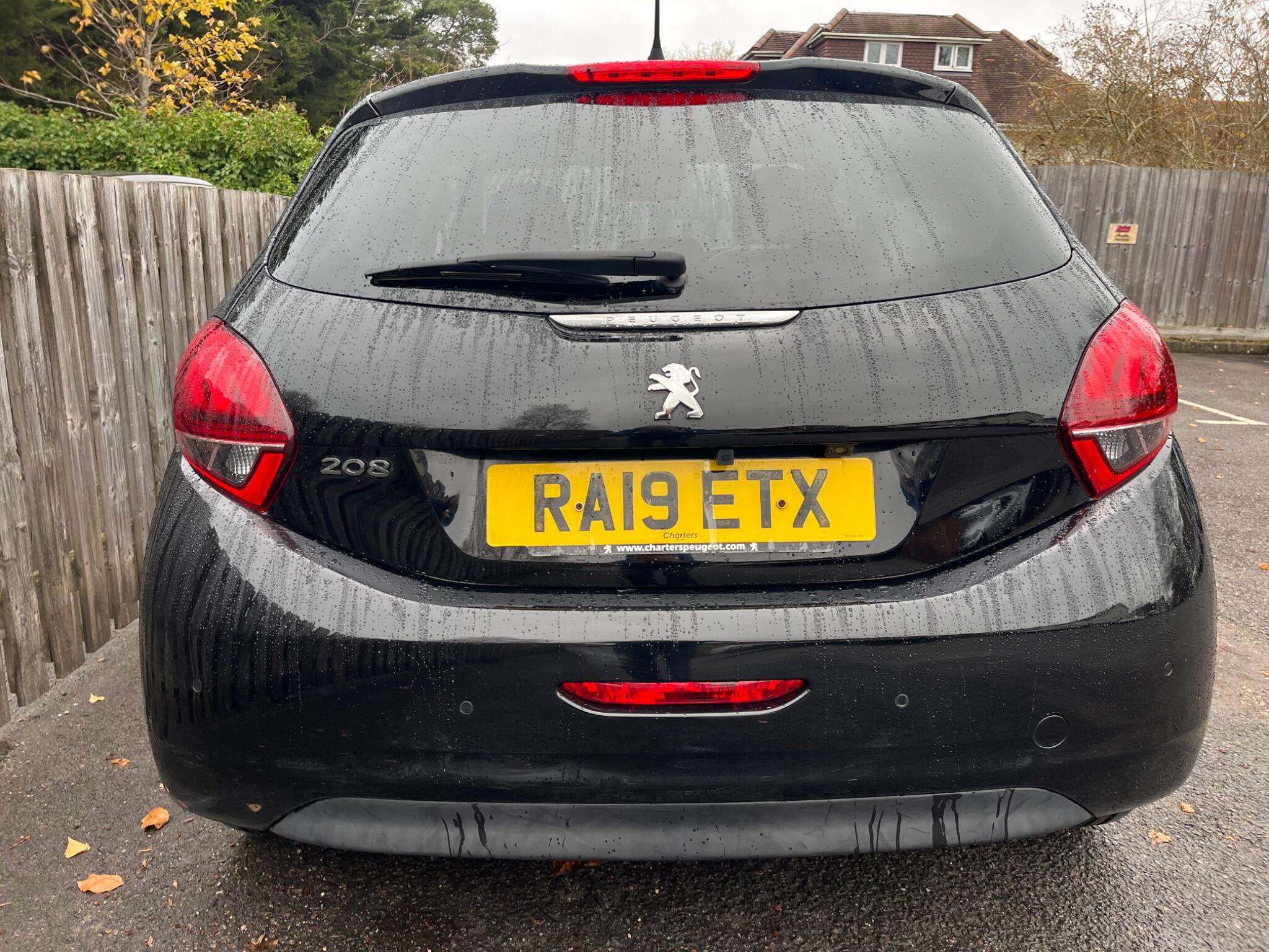 2019 PEUGEOT 208 2019 PEUGEOT 208