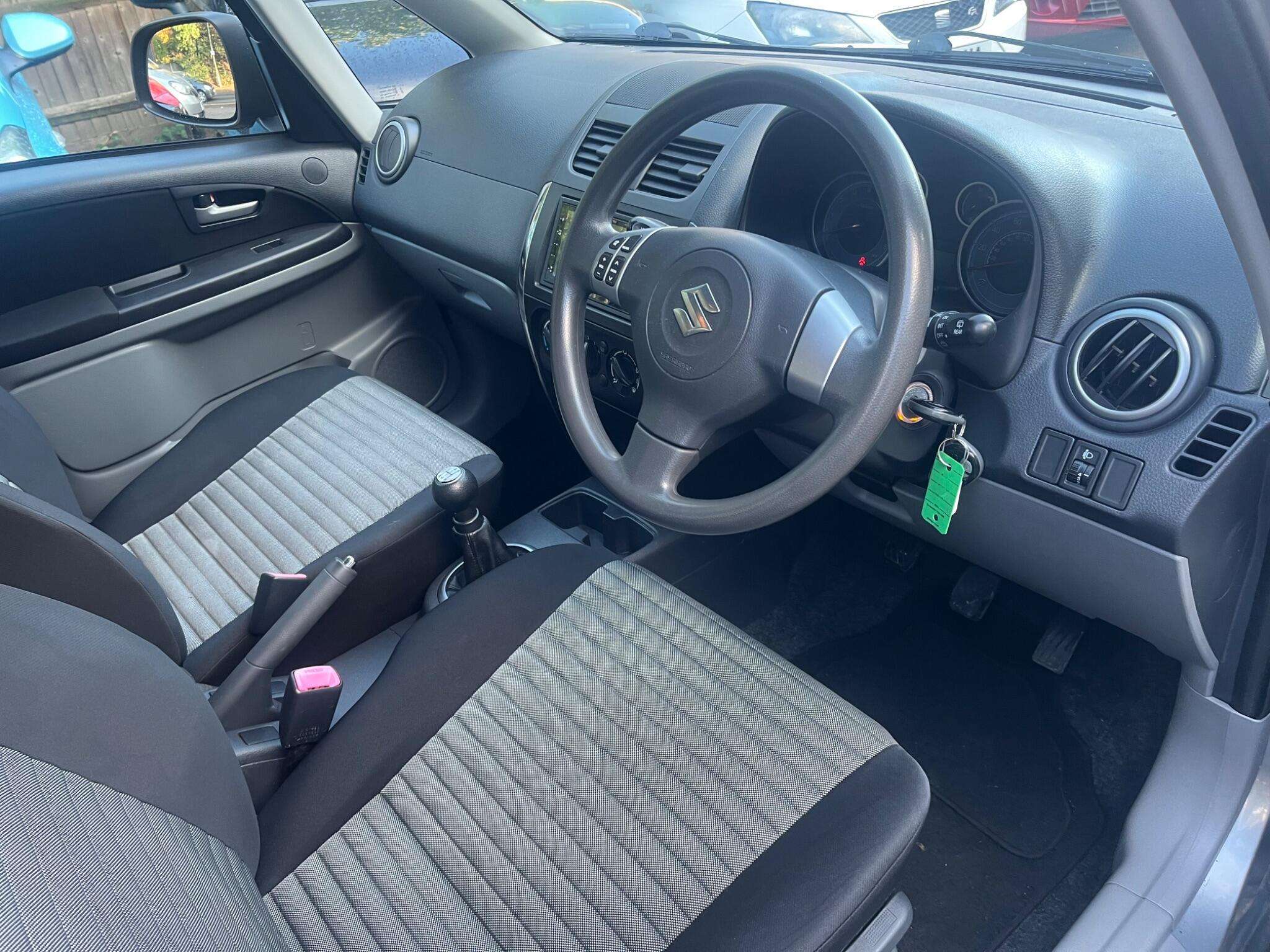 2014 SUZUKI SX4 2014 SUZUKI SX4