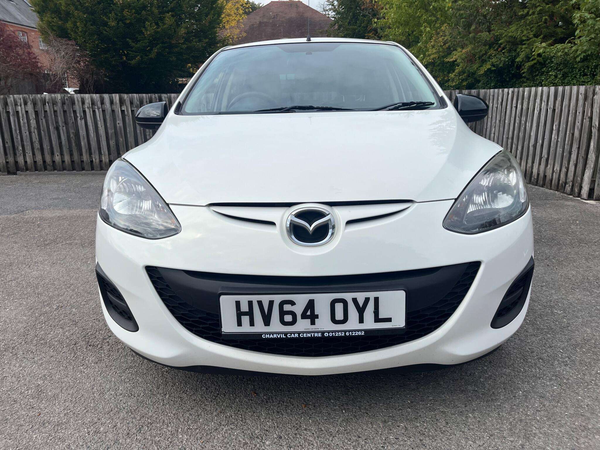 A 2014 MAZDA MAZDA2 1.3 Colour Edition Euro 5 5dr A 2014 MAZDA MAZDA2 1.3 Colour Edition Euro 5 5dr