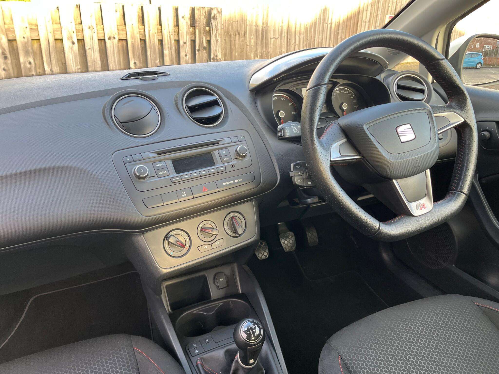 2013 SEAT IBIZA 2013 SEAT IBIZA