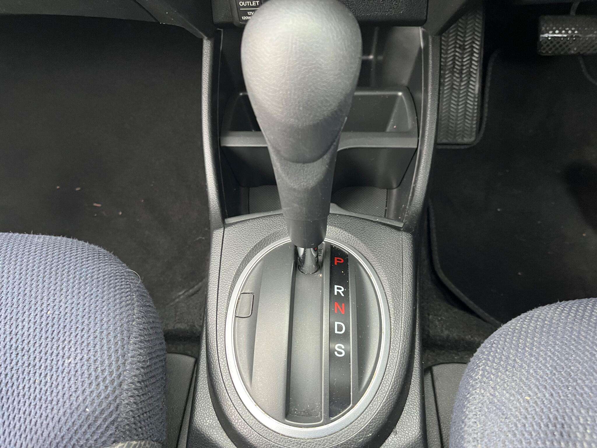 2011 HONDA JAZZ 2011 HONDA JAZZ