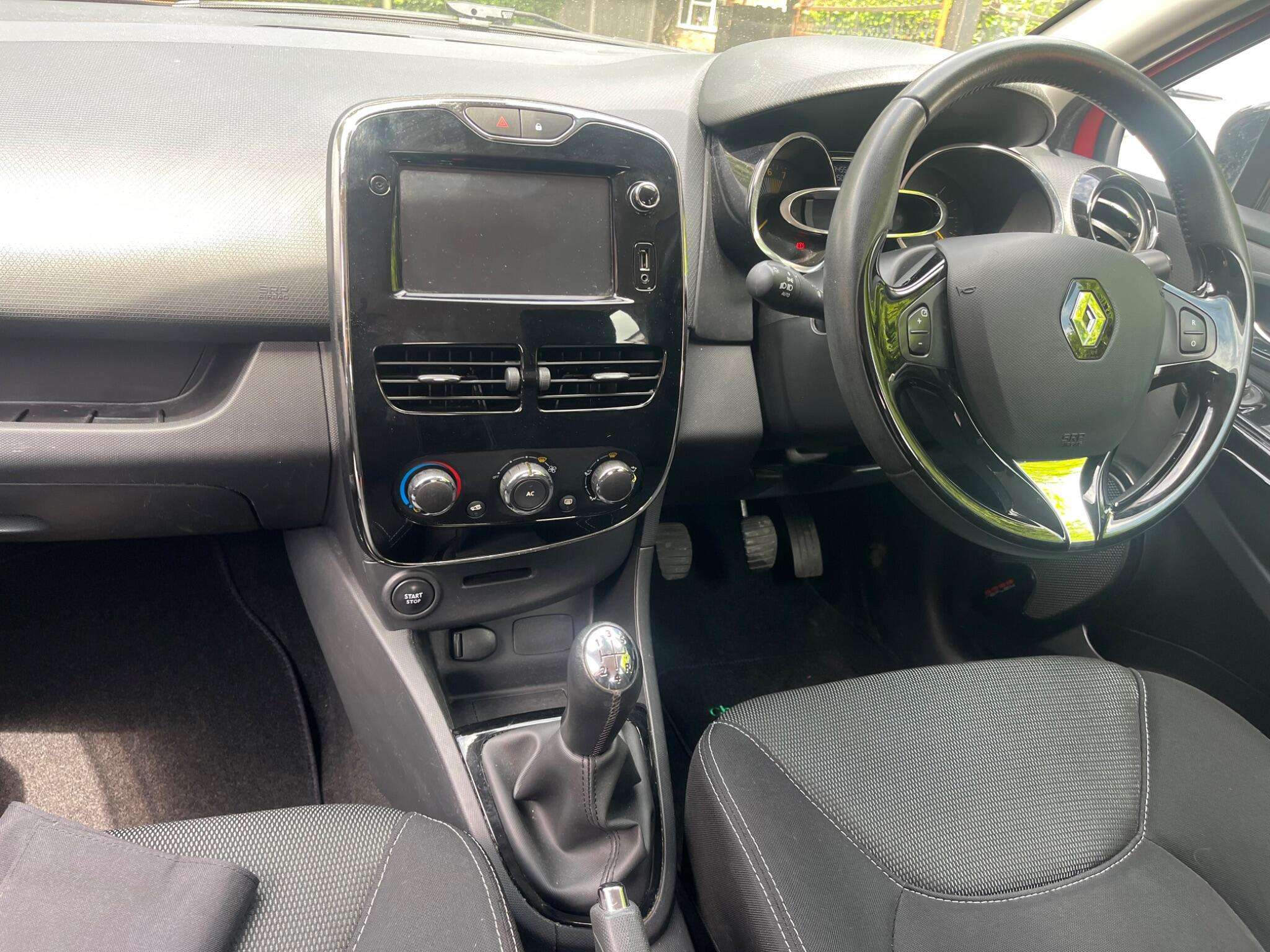 2014 RENAULT CLIO 2014 RENAULT CLIO