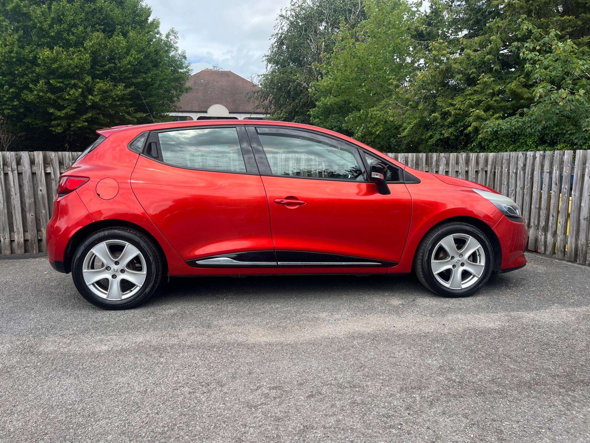 2014 RENAULT CLIO 2014 RENAULT CLIO