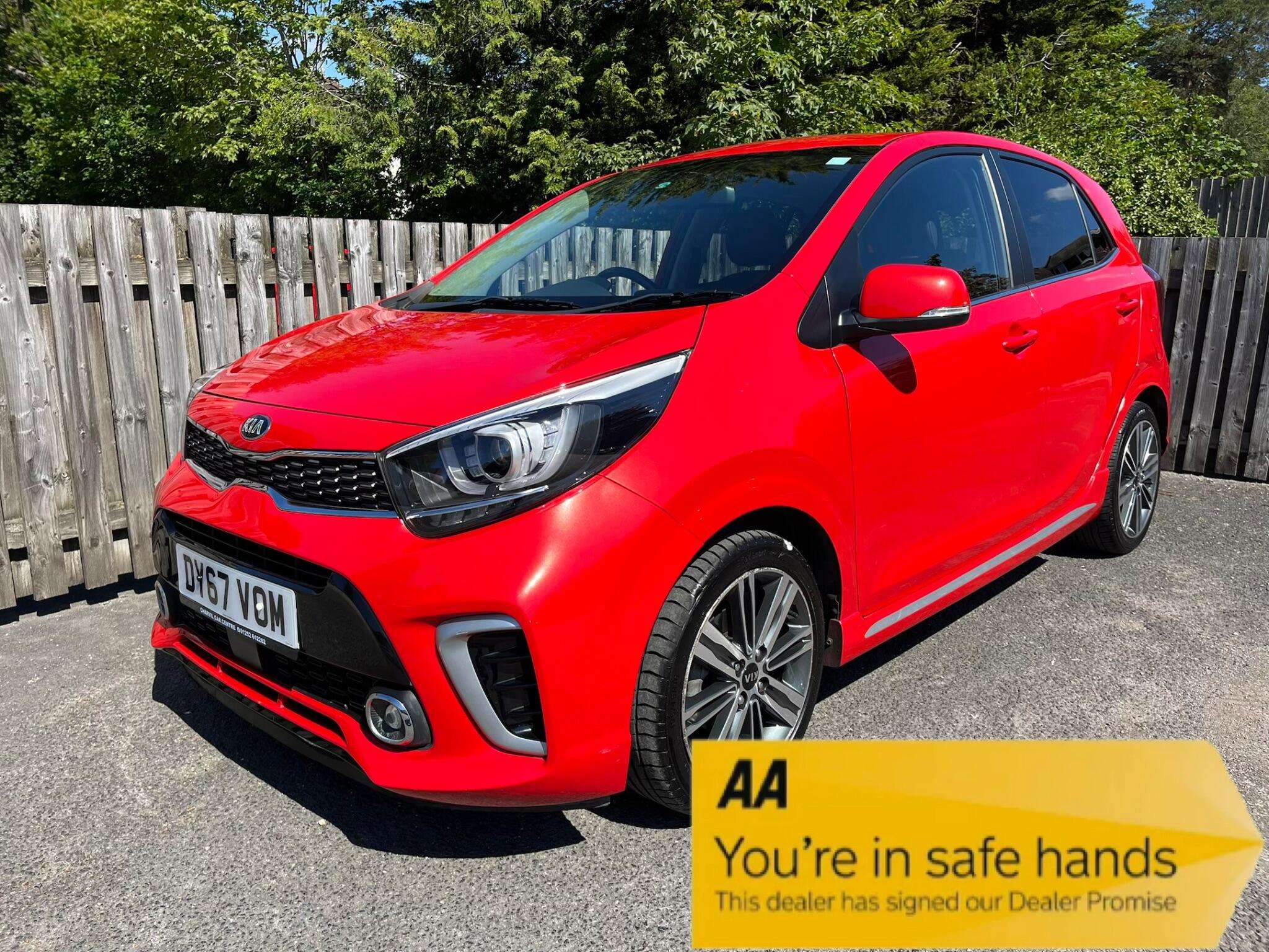 A 2017 KIA PICANTO 1.25 GT-Line Euro 6 5dr A 2017 KIA PICANTO 1.25 GT-Line Euro 6 5dr