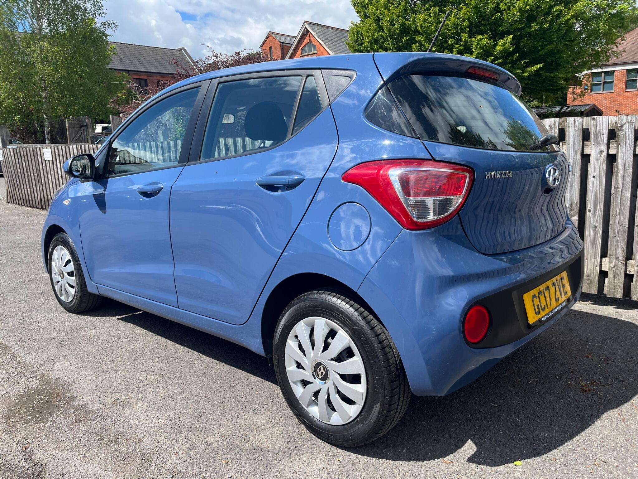 A 2017 HYUNDAI I10 1.2 SE Euro 6 5dr A 2017 HYUNDAI I10 1.2 SE Euro 6 5dr
