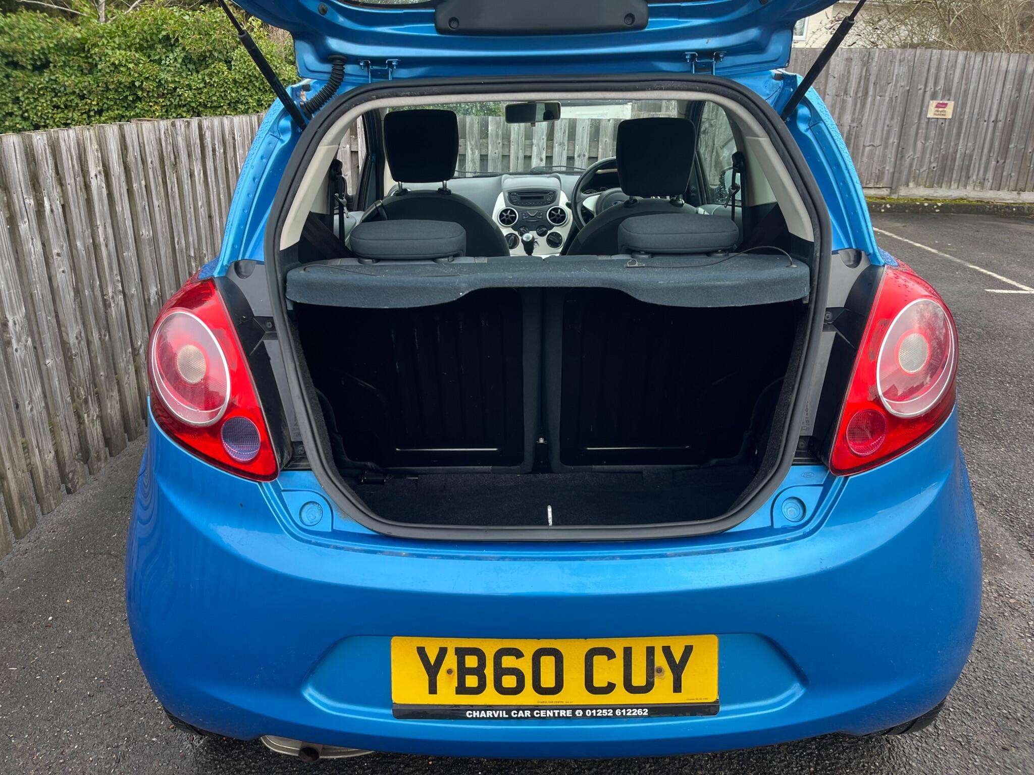 2011 FORD KA 2011 FORD KA