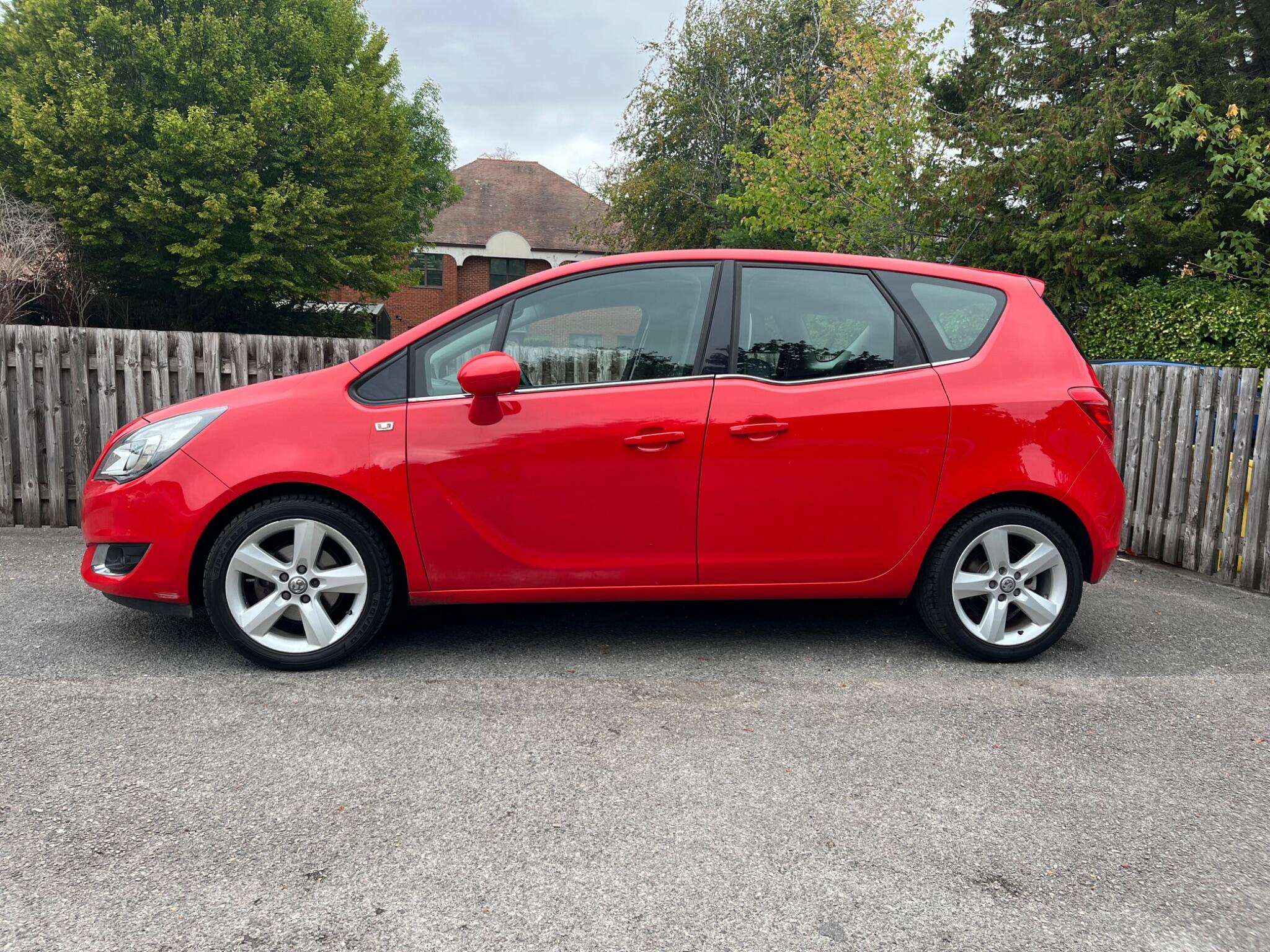 A 2015 VAUXHALL MERIVA 1.4i Tech Line Euro 6 5dr A 2015 VAUXHALL MERIVA 1.4i Tech Line Euro 6 5dr