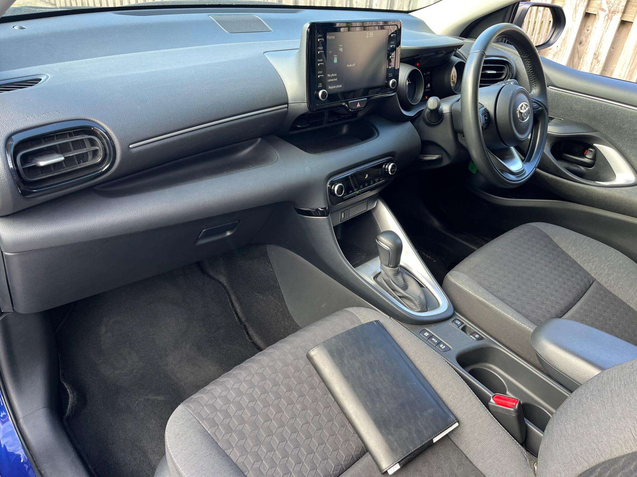2021 TOYOTA YARIS 2021 TOYOTA YARIS