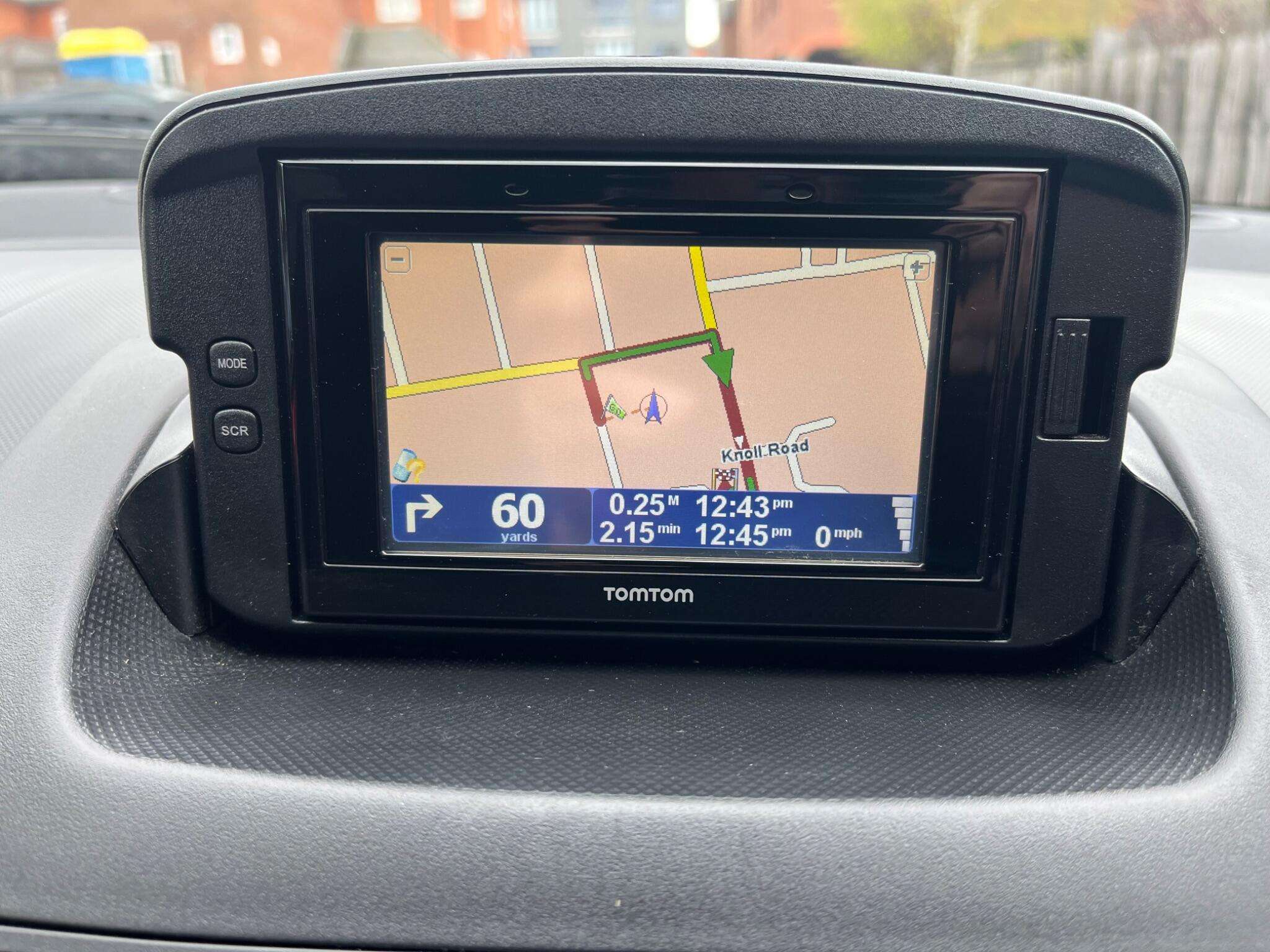 2011 TOYOTA AYGO 2011 TOYOTA AYGO
