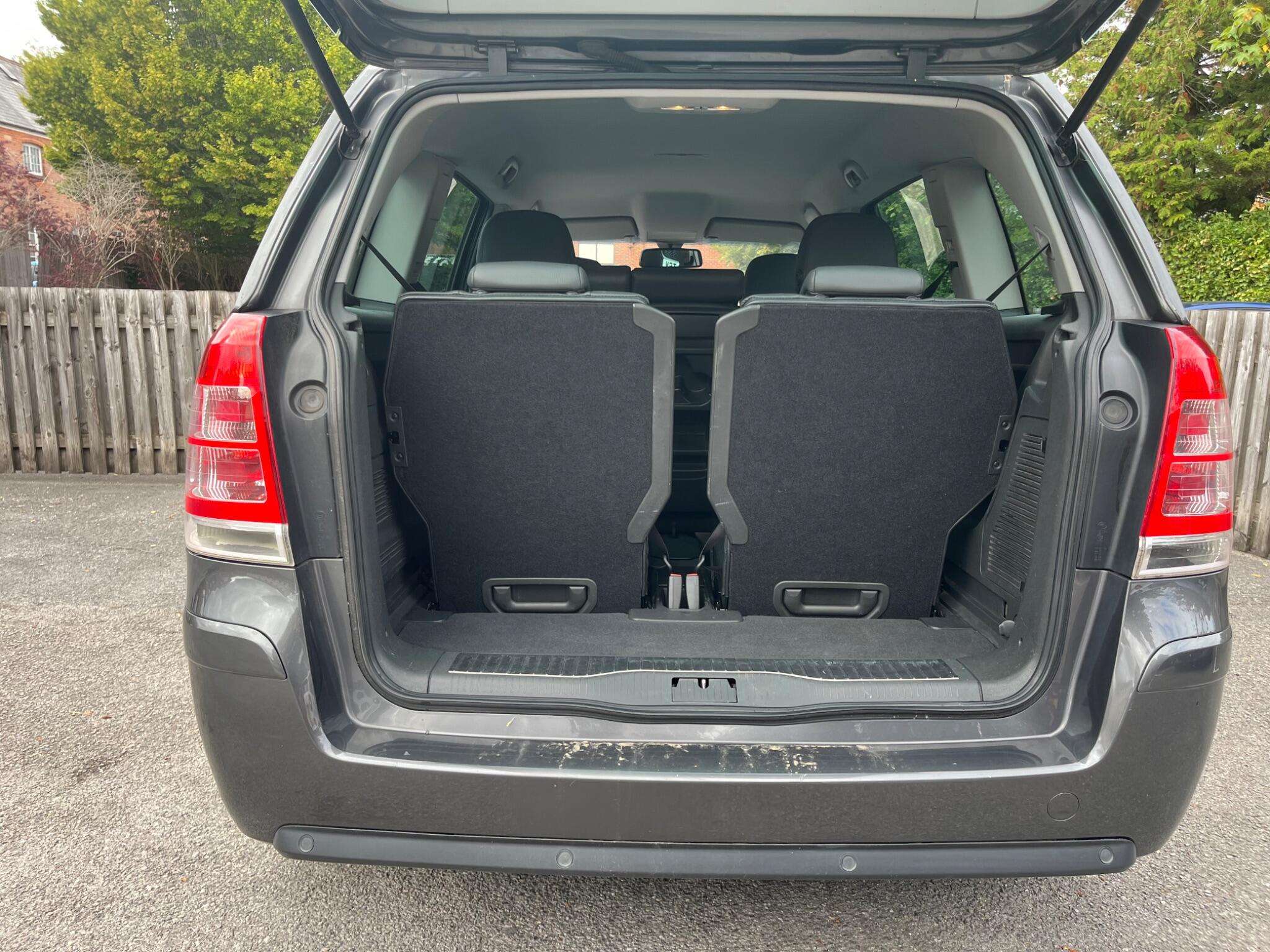 2010 VAUXHALL ZAFIRA 2010 VAUXHALL ZAFIRA