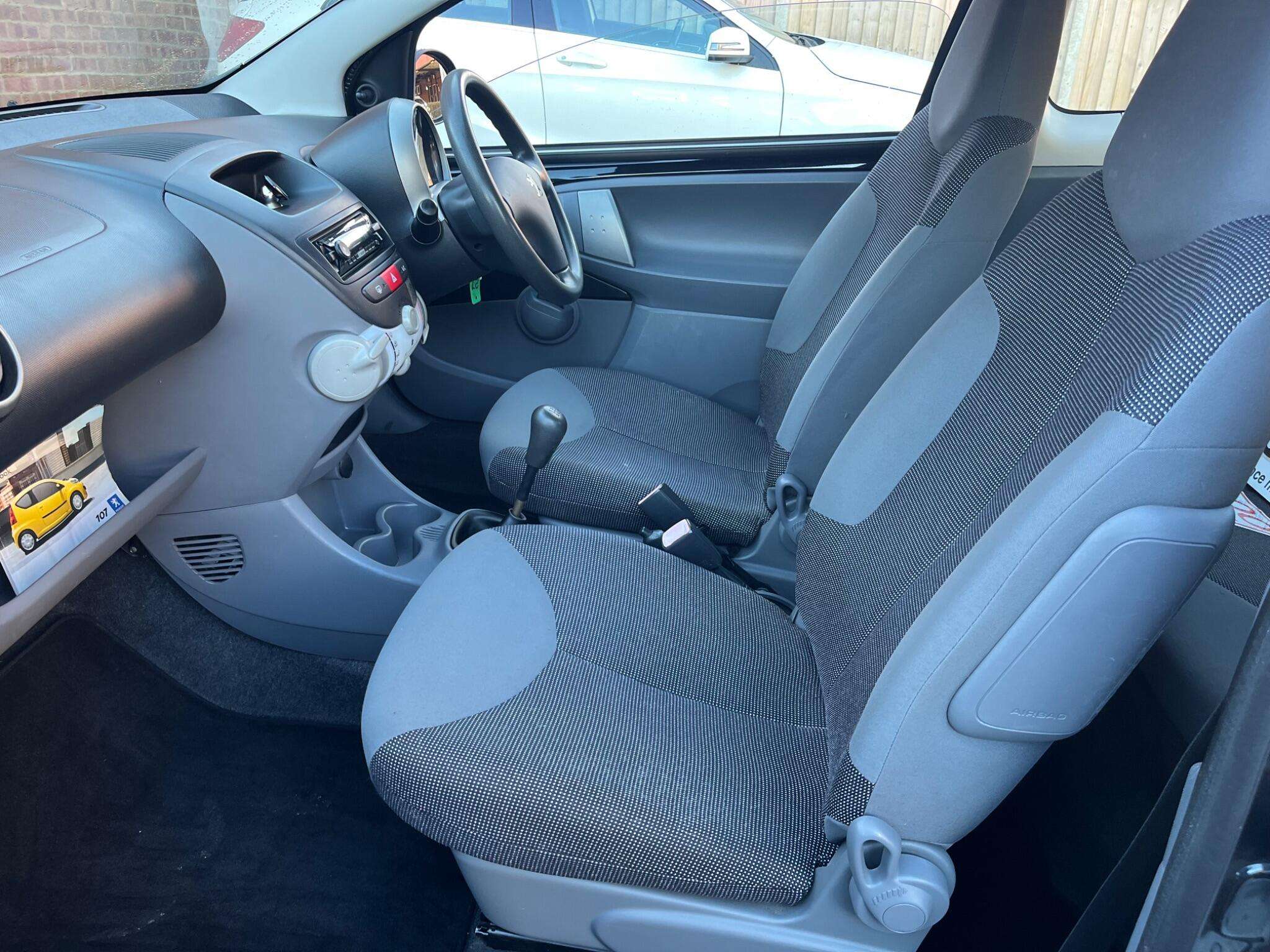 2008 PEUGEOT 107 2008 PEUGEOT 107