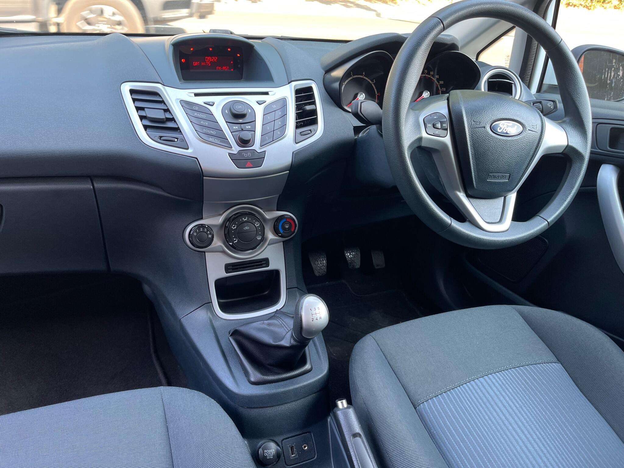 2012 FORD FIESTA 2012 FORD FIESTA