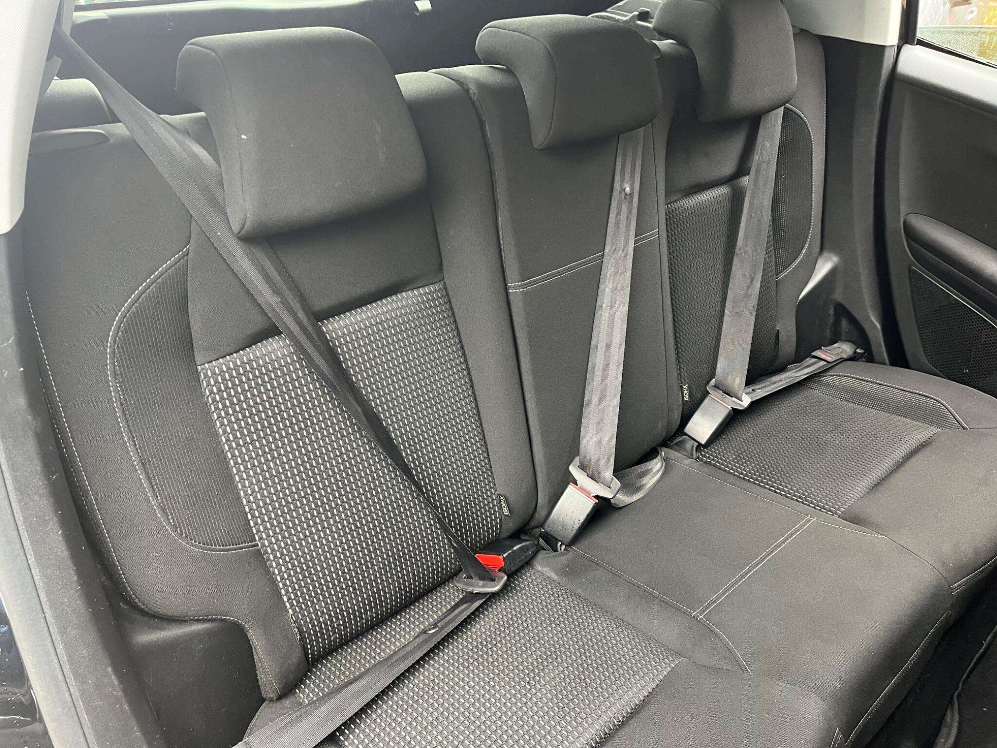 2019 PEUGEOT 208 2019 PEUGEOT 208