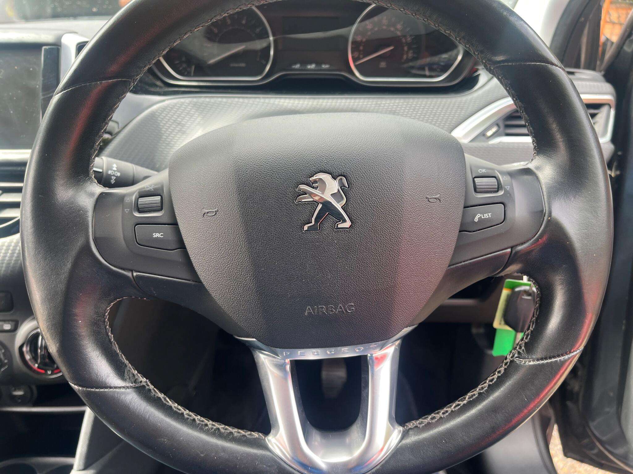 2016 PEUGEOT 208 2016 PEUGEOT 208