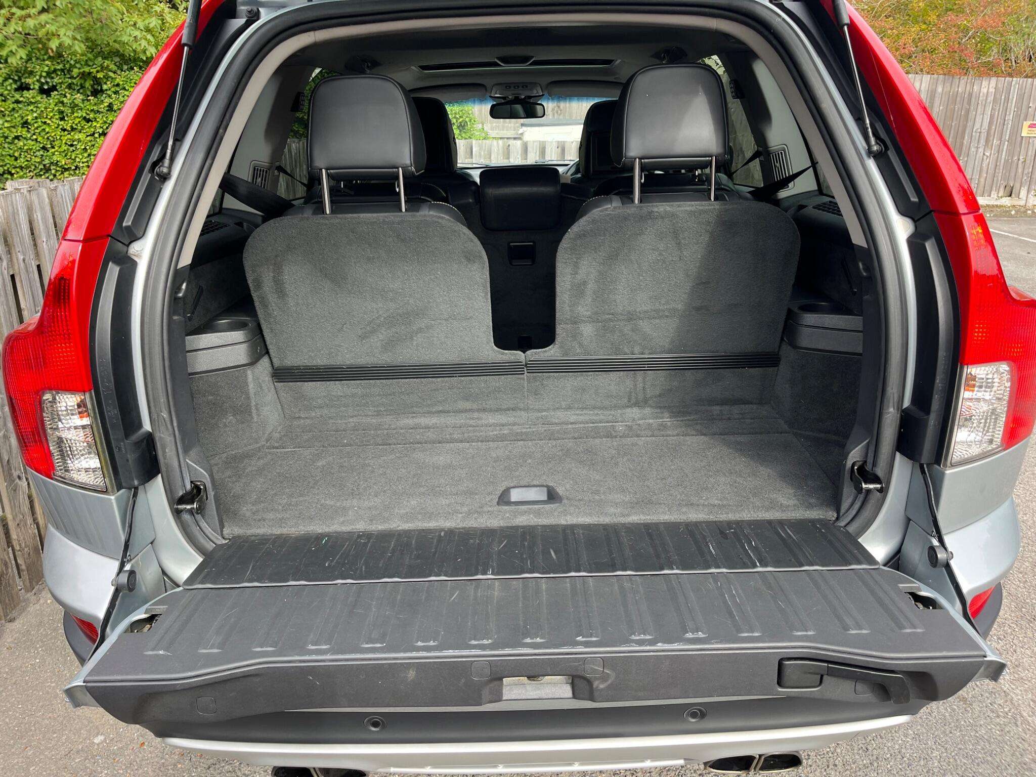 2011 VOLVO XC90 2011 VOLVO XC90