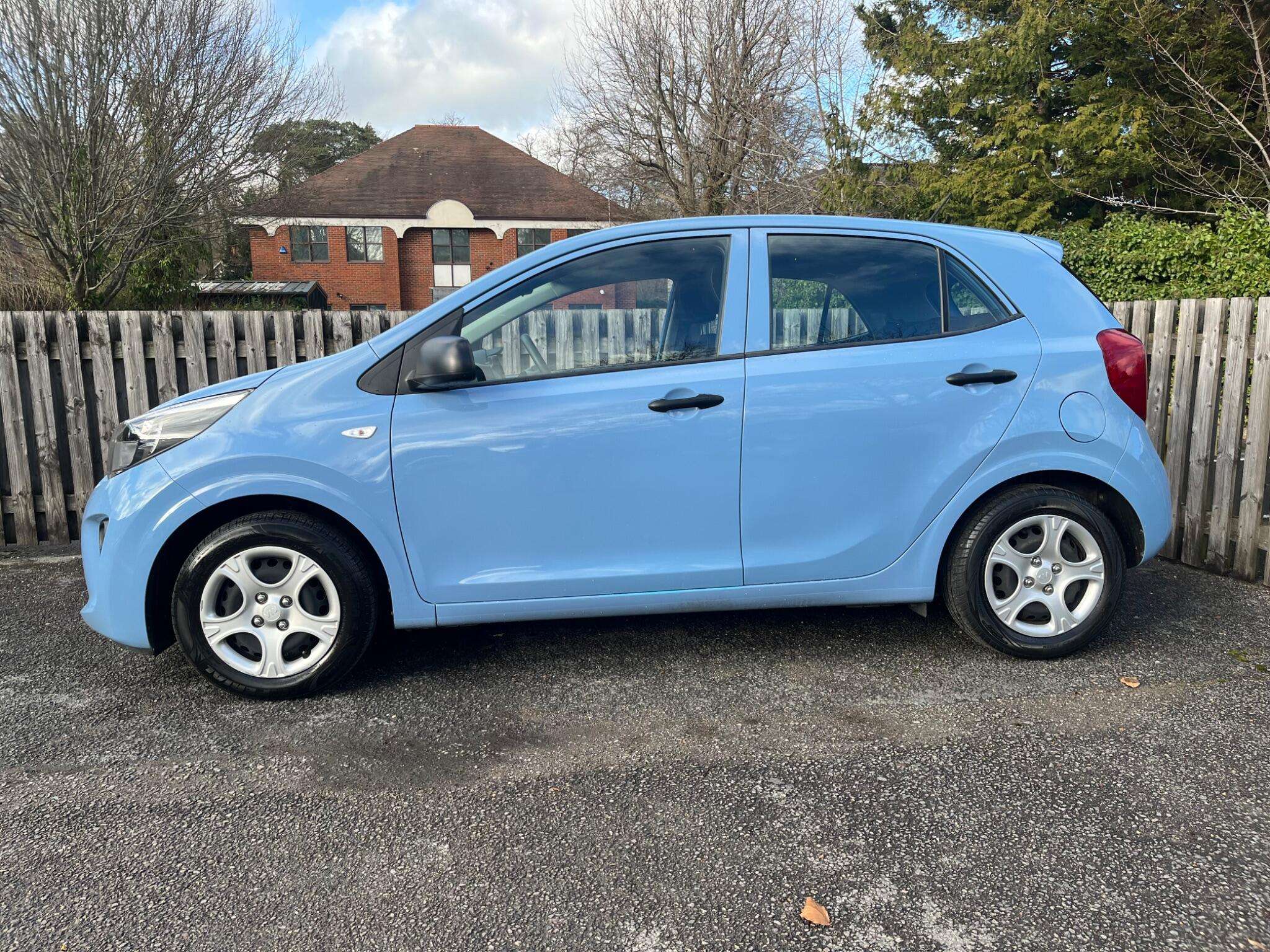 A 2018 KIA PICANTO 1.0 1 Euro 6 5dr A 2018 KIA PICANTO 1.0 1 Euro 6 5dr