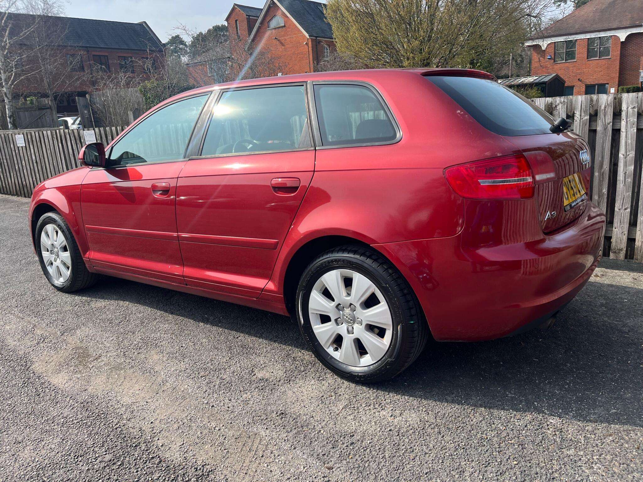 A 2009 AUDI A3 1.6 Sportback Euro 4 5dr A 2009 AUDI A3 1.6 Sportback Euro 4 5dr