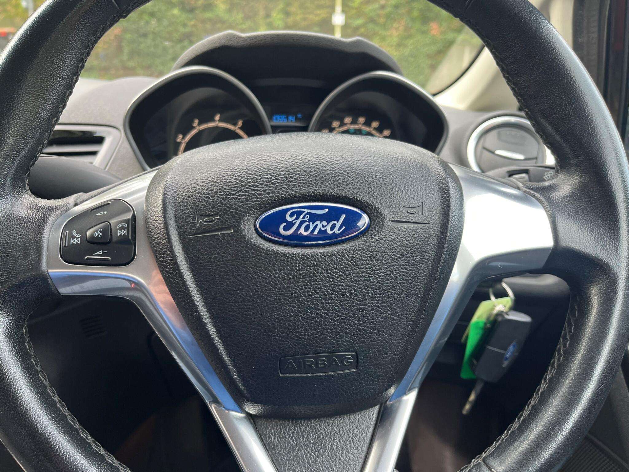 2013 FORD FIESTA 2013 FORD FIESTA