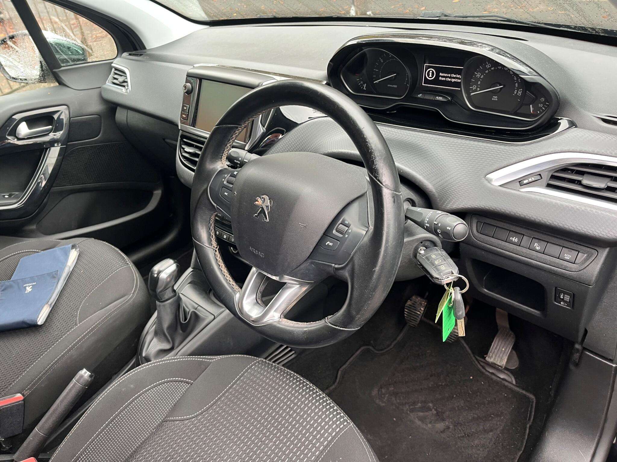 2019 PEUGEOT 208 2019 PEUGEOT 208