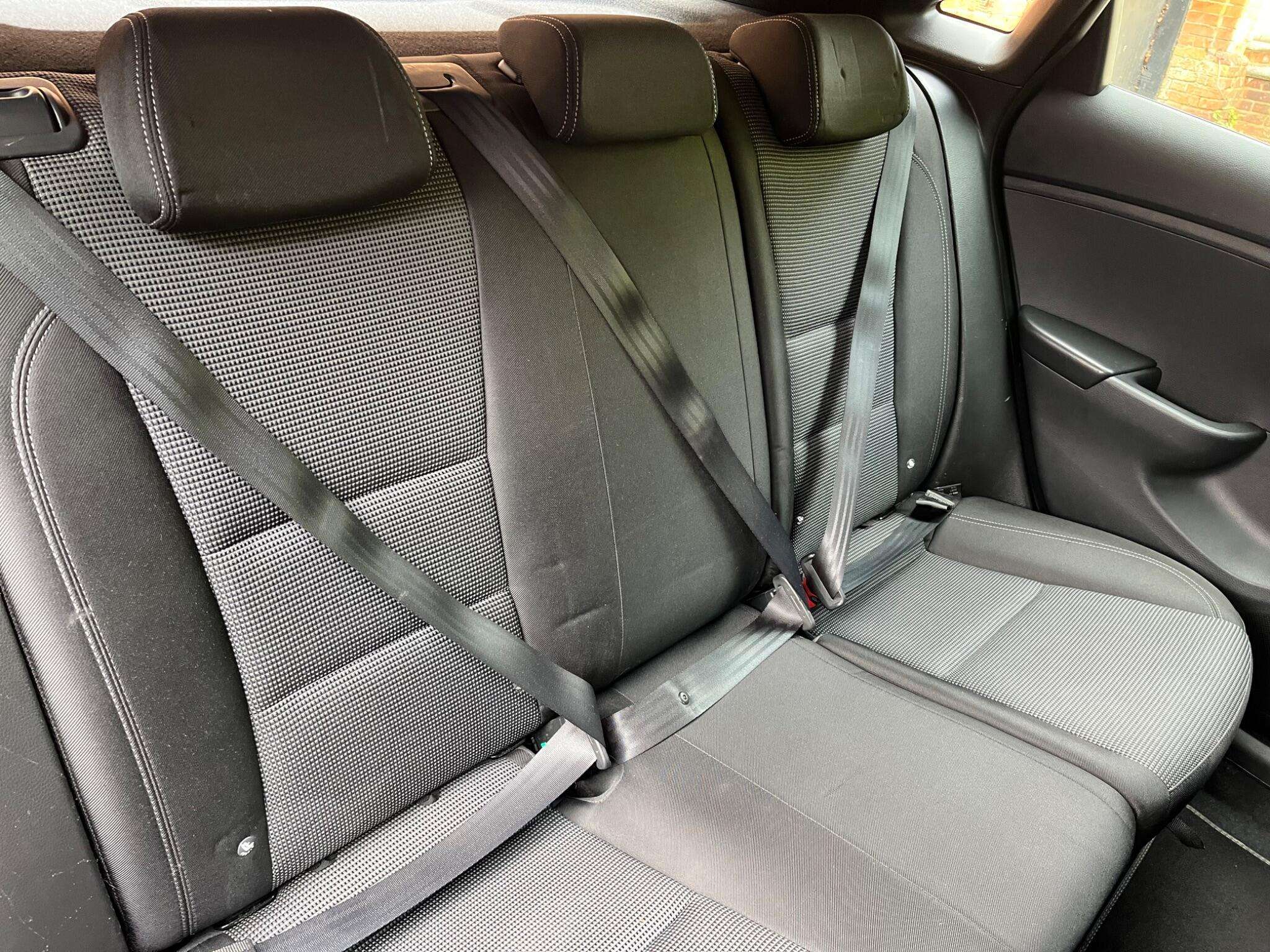 2015 HYUNDAI I30 2015 HYUNDAI I30
