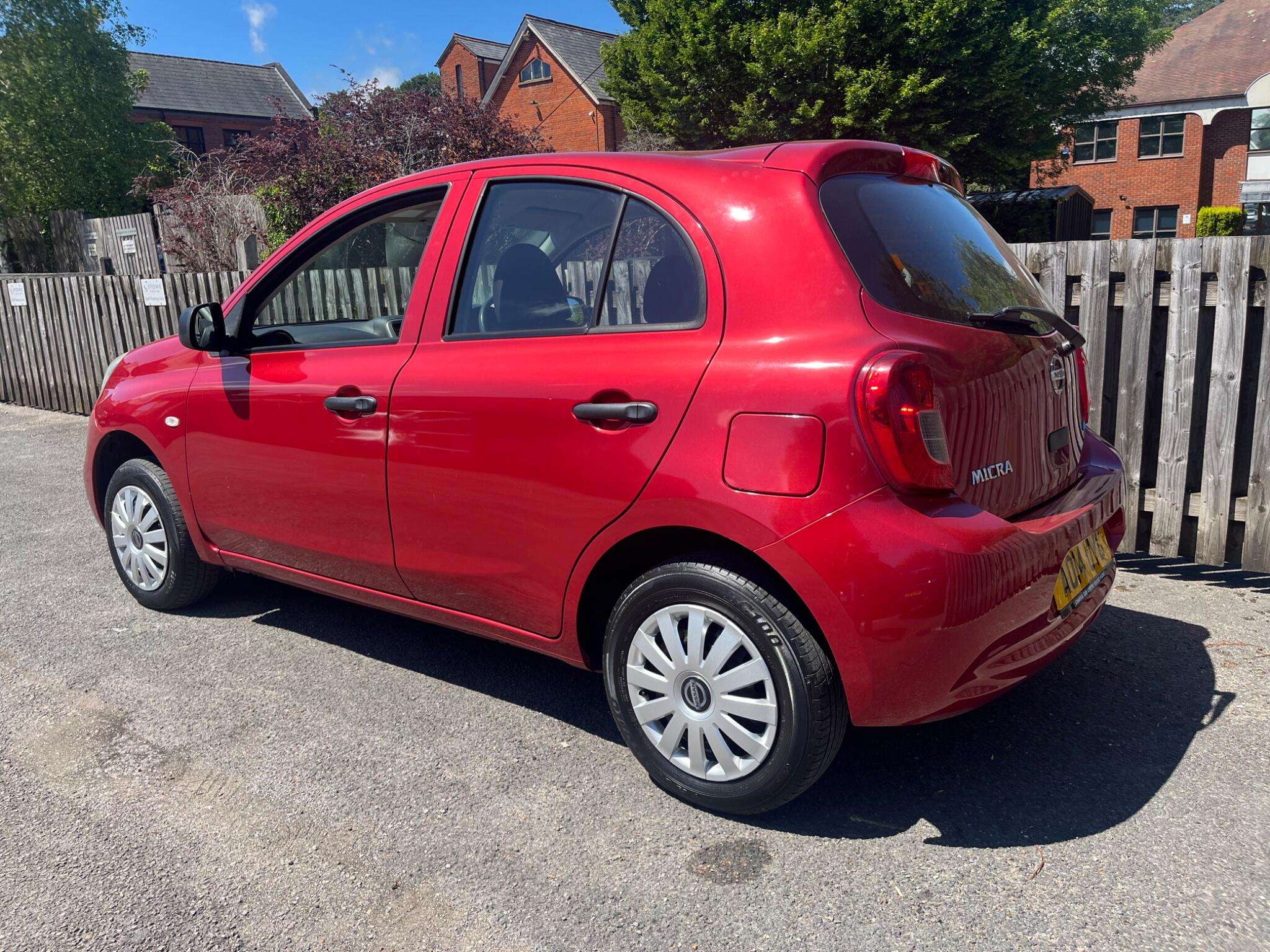 A 2014 NISSAN MICRA 1.2 Visia Euro 5 5dr A 2014 NISSAN MICRA 1.2 Visia Euro 5 5dr