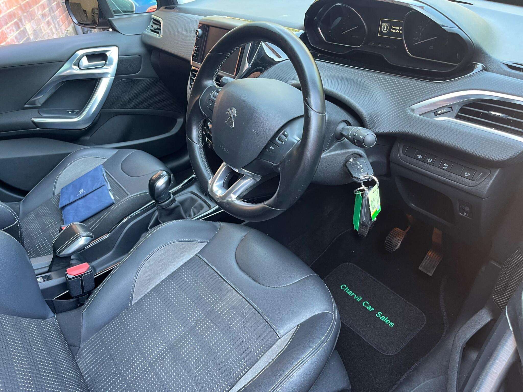 2018 PEUGEOT 2008 2018 PEUGEOT 2008