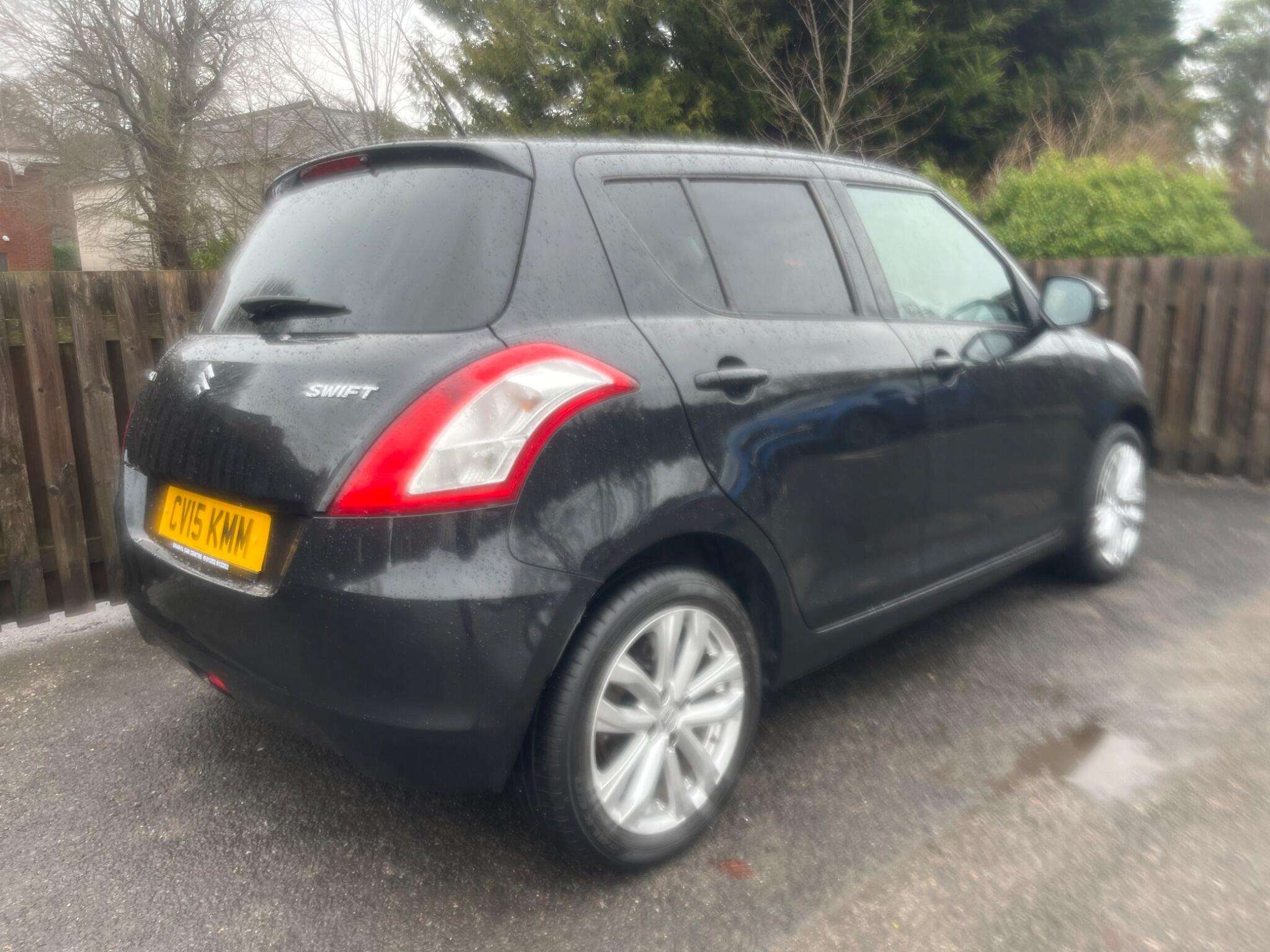 2015 SUZUKI SWIFT 2015 SUZUKI SWIFT