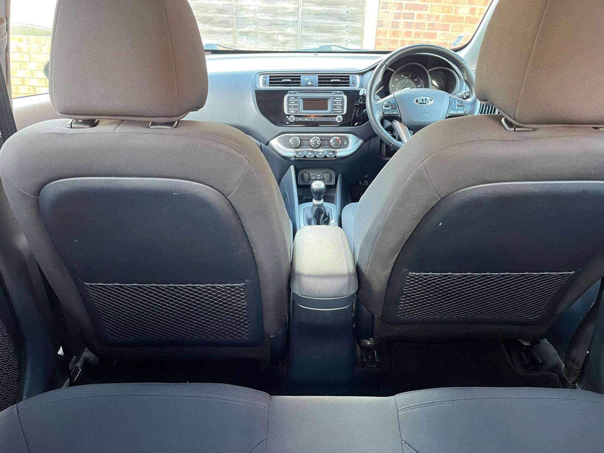 2016 KIA RIO 2016 KIA RIO