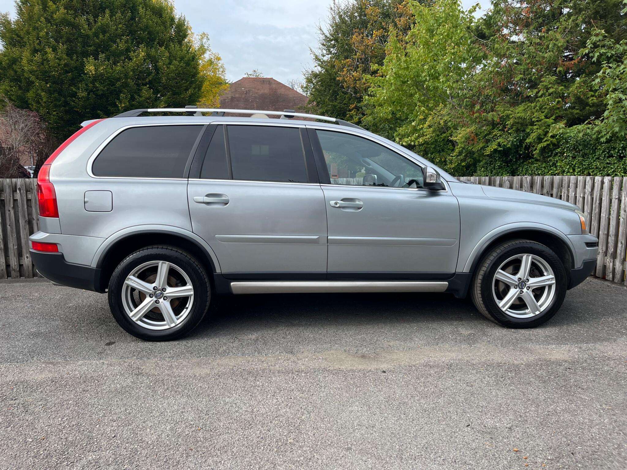 2011 VOLVO XC90 2011 VOLVO XC90