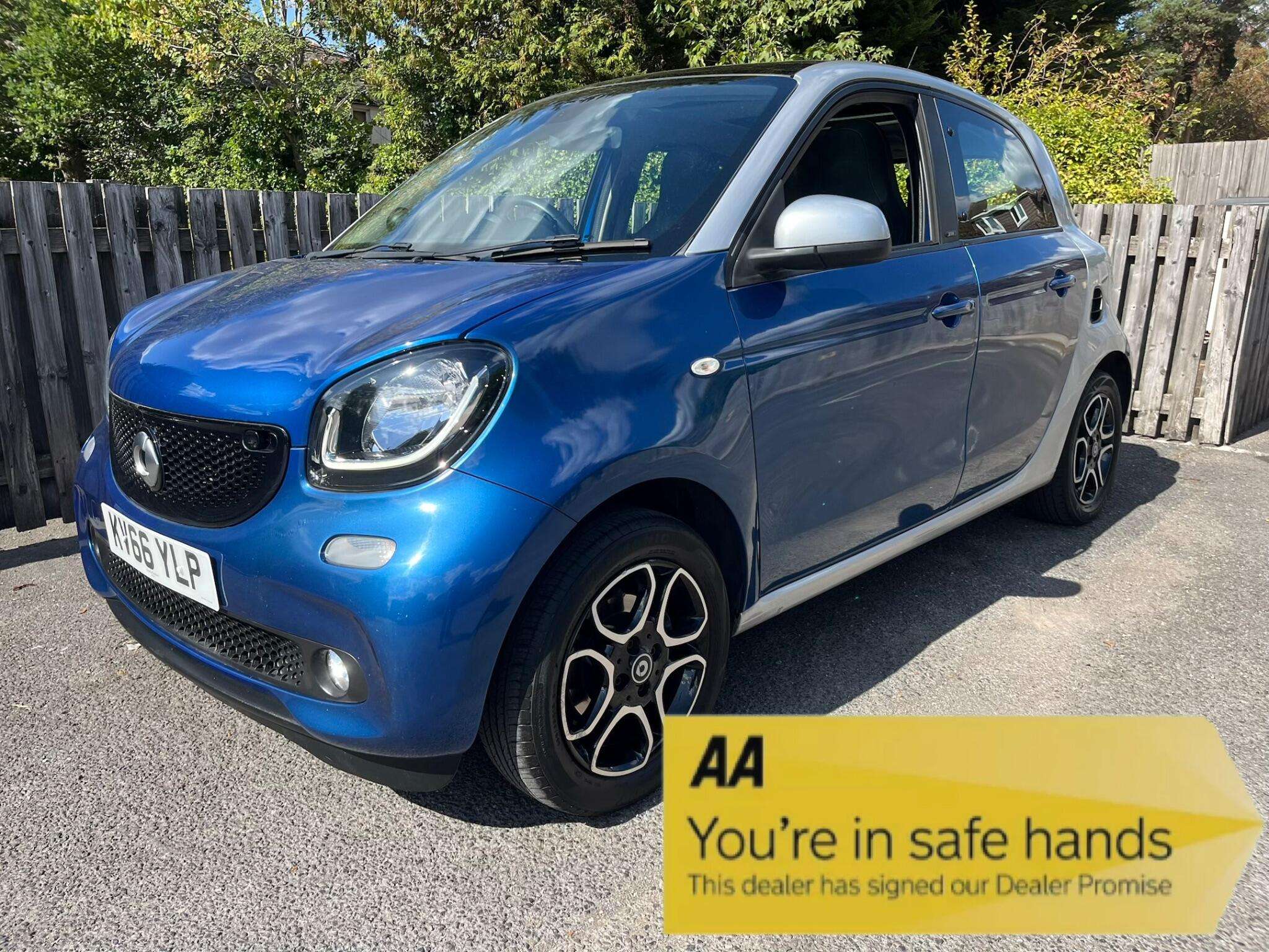 A 2016 SMART FORFOUR 0.9T Prime (Premium Plus) Euro 6 (s/s) 5dr A 2016 SMART FORFOUR 0.9T Prime (Premium Plus) Euro 6 (s/s) 5dr