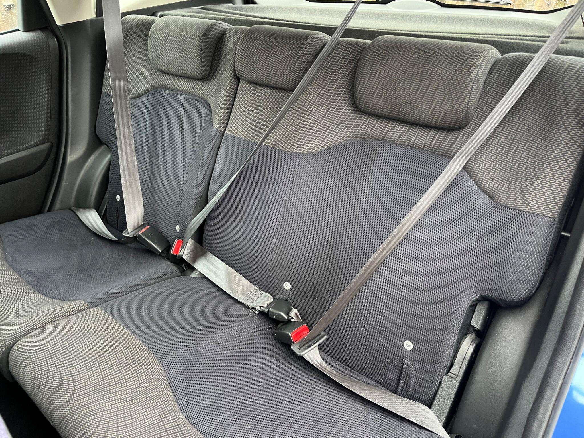 2011 HONDA JAZZ 2011 HONDA JAZZ