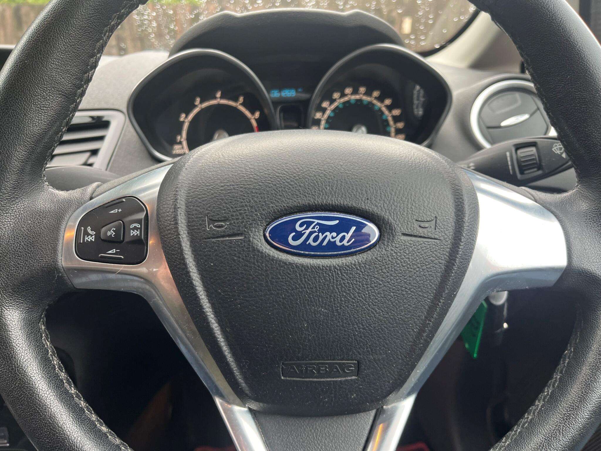 2014 FORD FIESTA 2014 FORD FIESTA