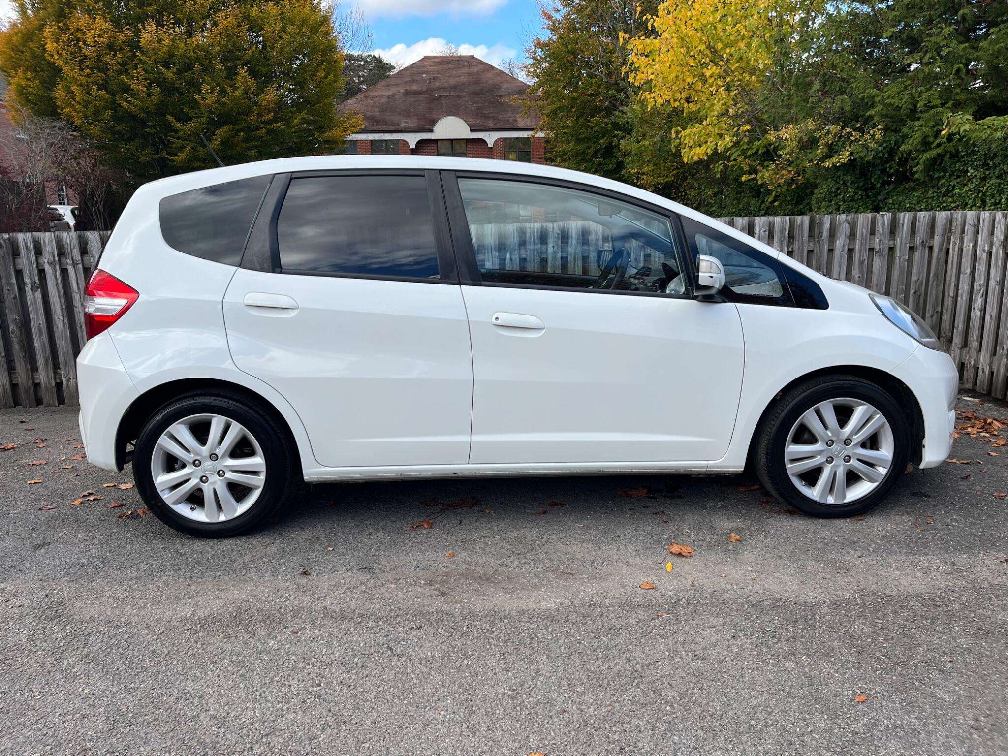 2014 HONDA JAZZ 2014 HONDA JAZZ