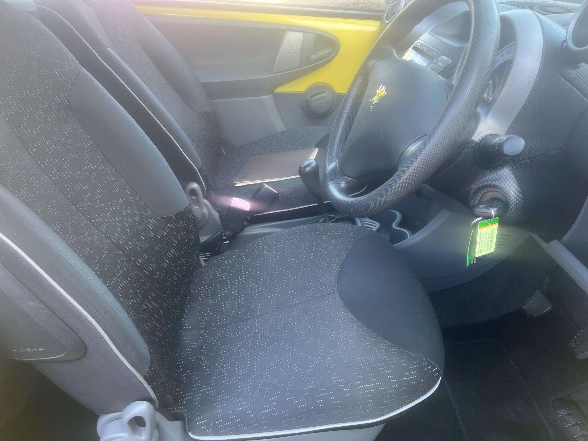 2010 PEUGEOT 107 2010 PEUGEOT 107