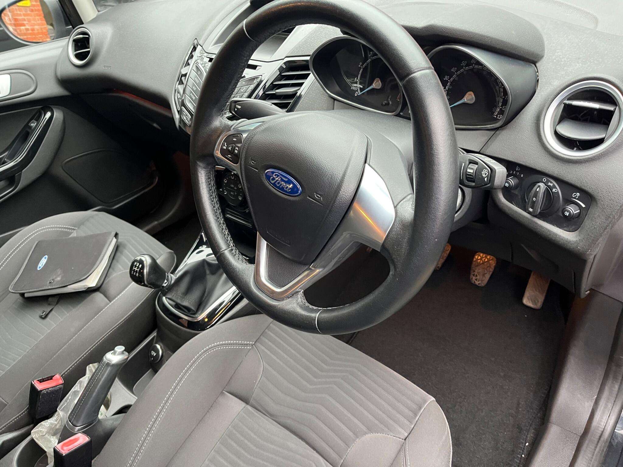 2015 FORD FIESTA 2015 FORD FIESTA