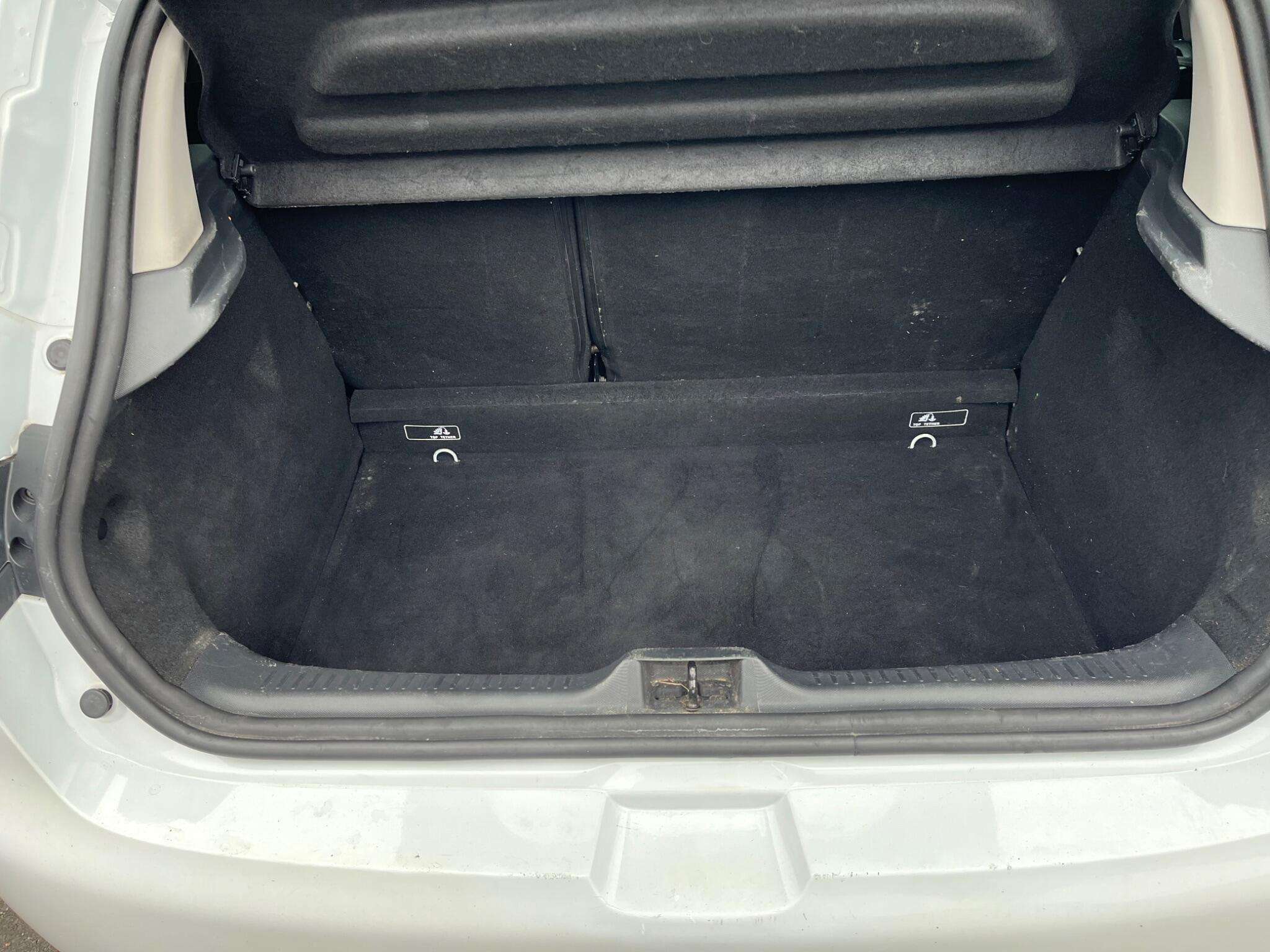 2015 RENAULT CLIO 2015 RENAULT CLIO