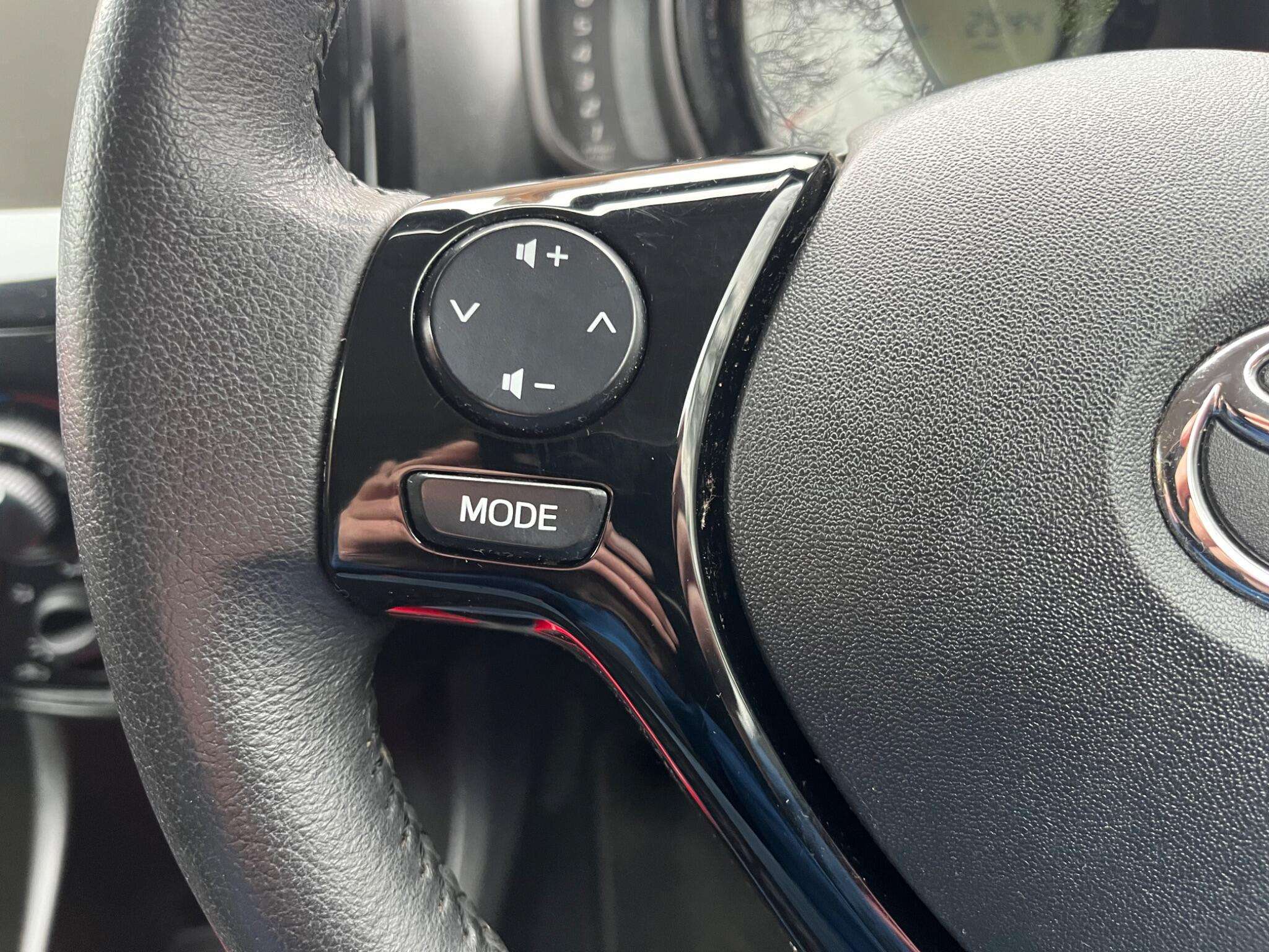 2015 TOYOTA AYGO 2015 TOYOTA AYGO