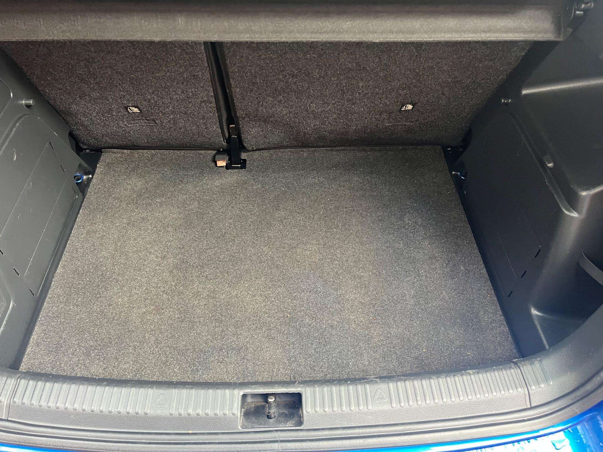 2016 SKODA FABIA 2016 SKODA FABIA