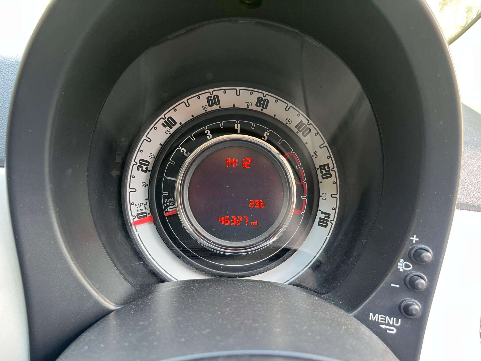 2014 FIAT 500 2014 FIAT 500