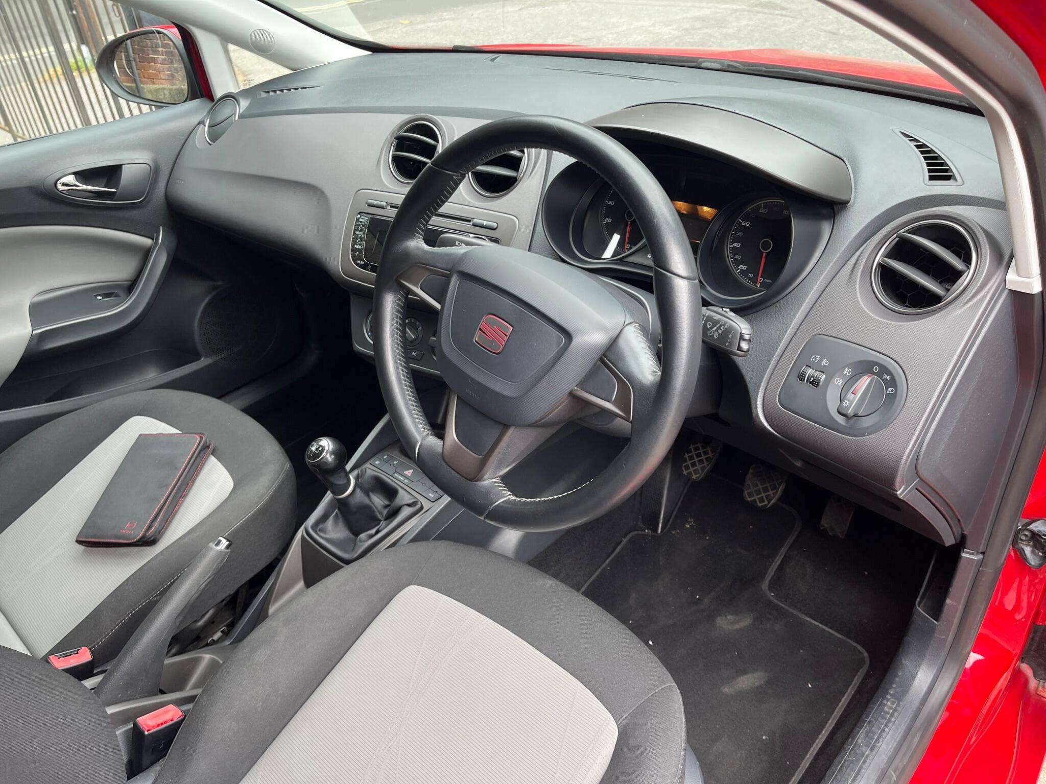 2012 SEAT IBIZA 2012 SEAT IBIZA