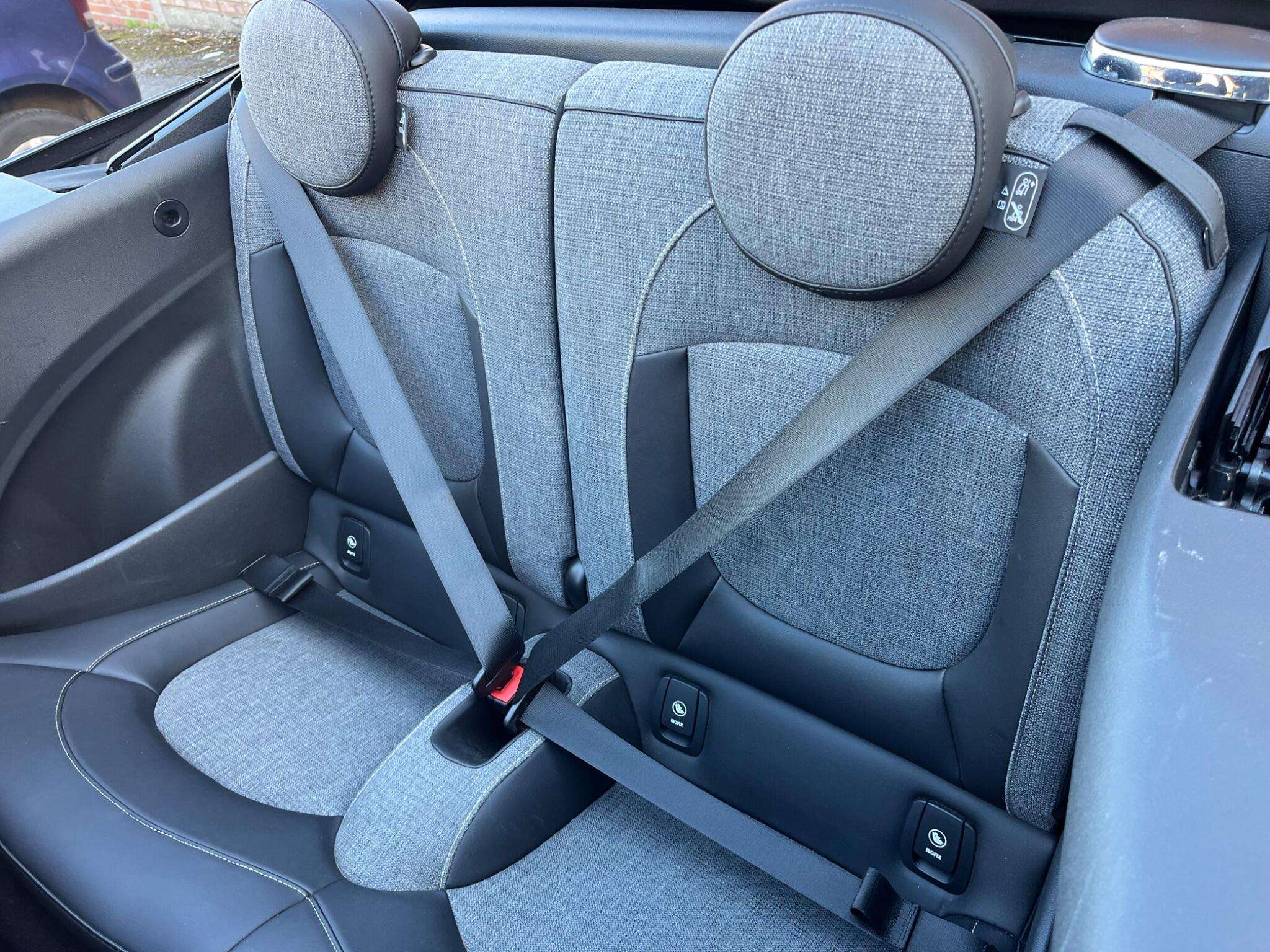 2022 MINI CONVERTIBLE 2022 MINI CONVERTIBLE