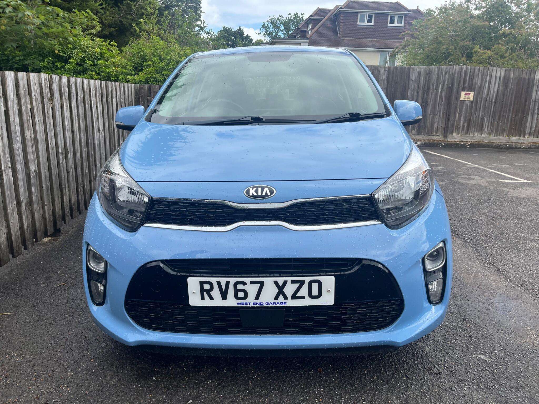 A 2017 KIA PICANTO 1.25 3 Euro 6 5dr A 2017 KIA PICANTO 1.25 3 Euro 6 5dr