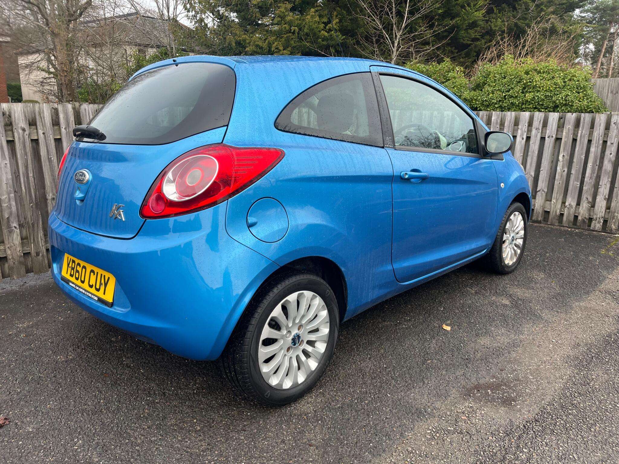 2011 FORD KA 2011 FORD KA